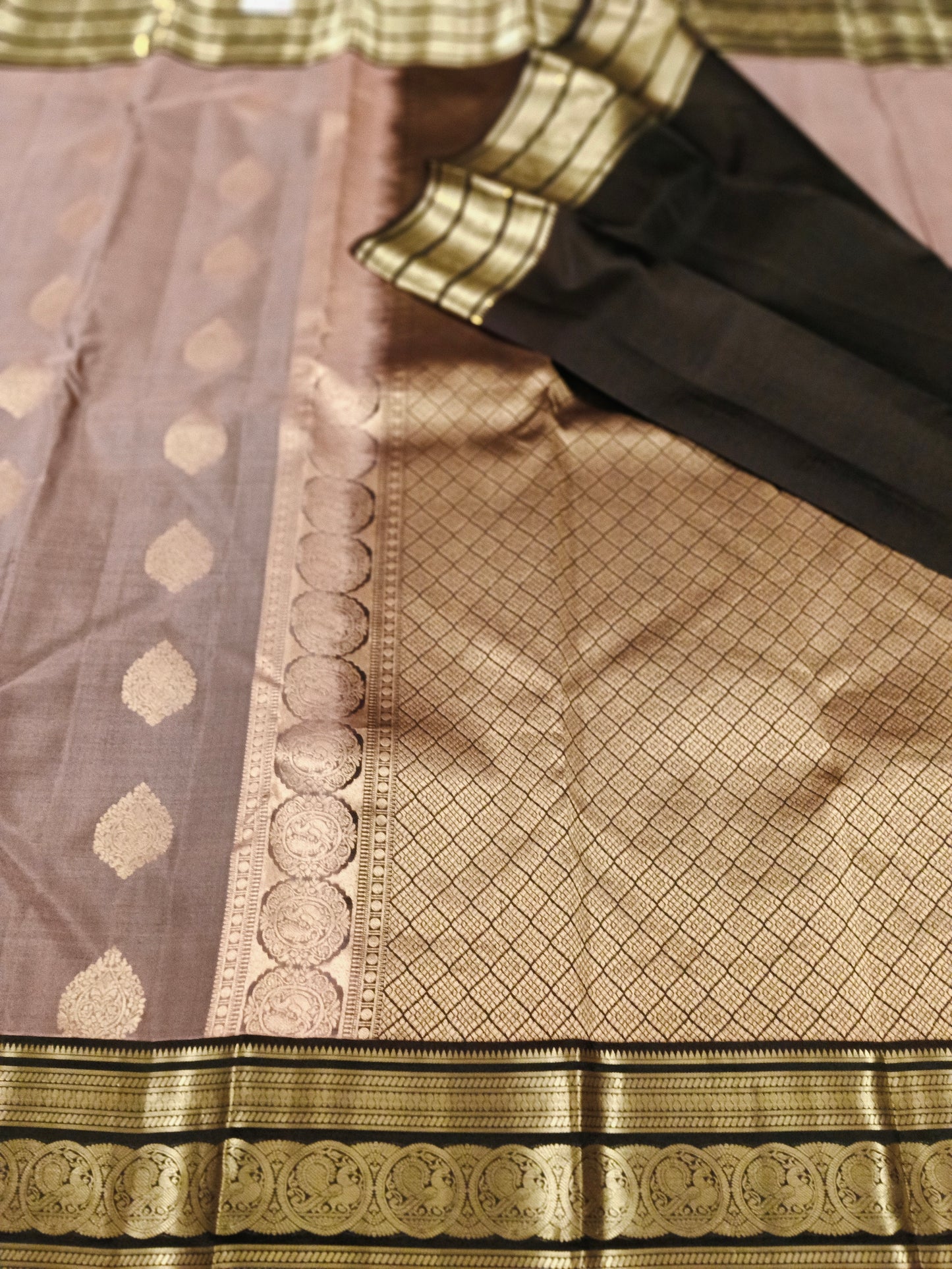 Kanchivaram Silk SBF79G12-3 By SRISHTA