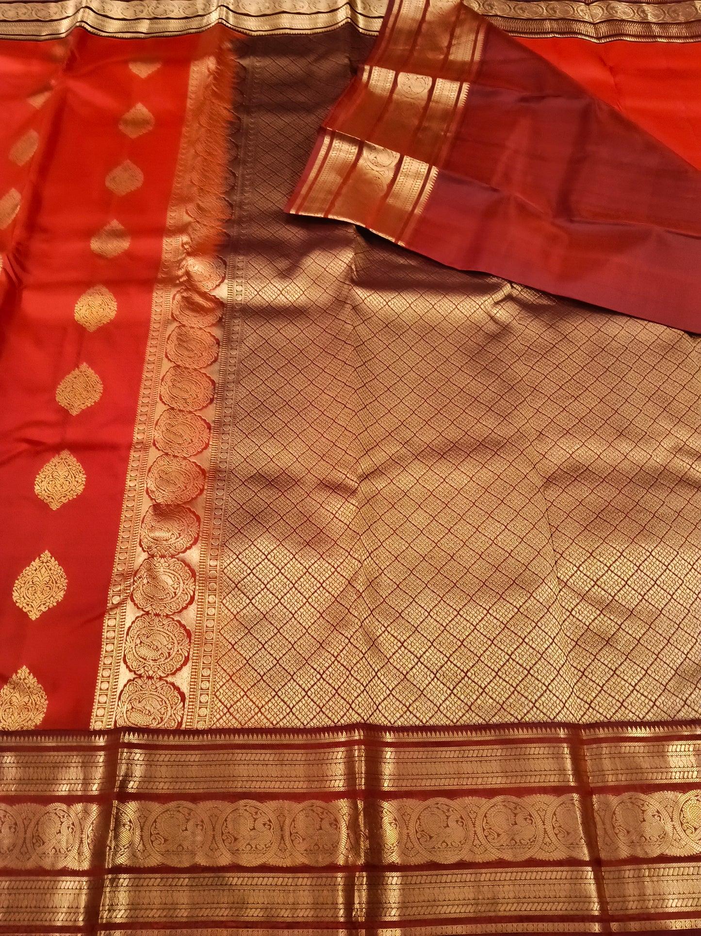 Kanchivaram Silk SBF79G12-1 By SRISHTA