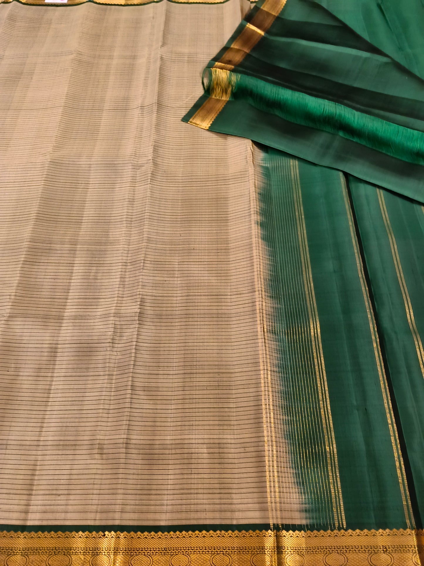 Kanchivaram Silk SBF82G1-3 By SRISHTA