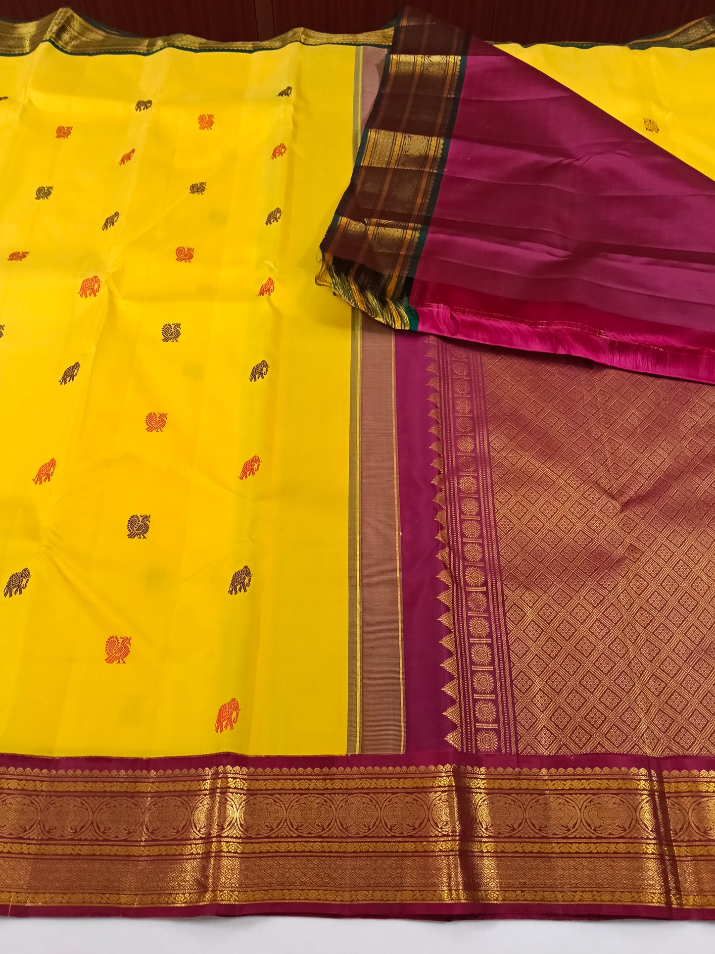 Kanchivaram Silk SBF88H6-1 By SRISHTA
