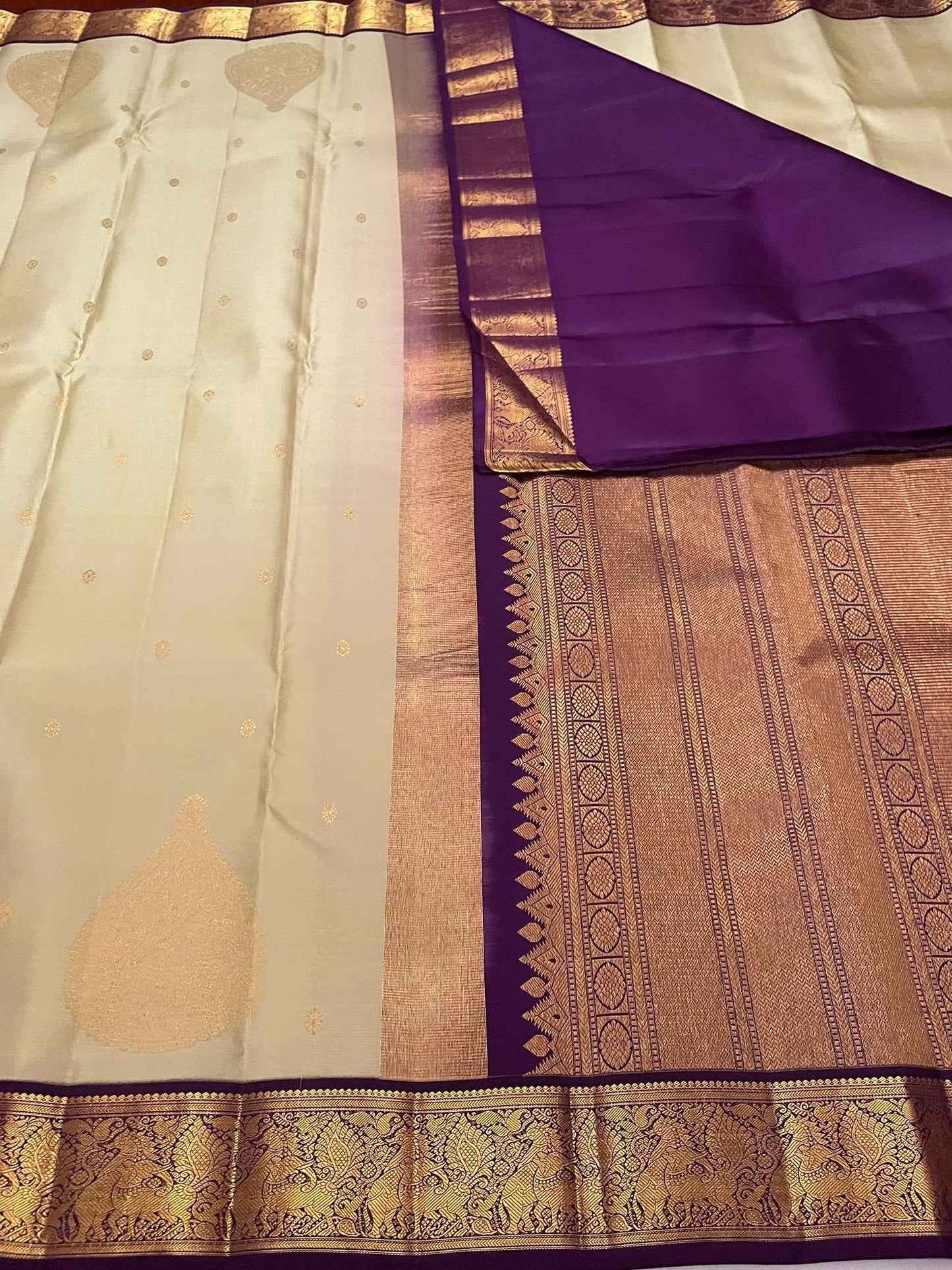 Kanchivaram Silk SBE208L2-18 By SRISHTA