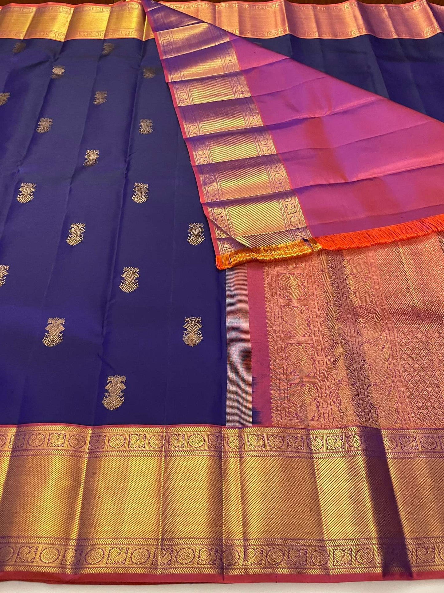 Kanchivaram Silk SBE208L6-1 By SRISHTA