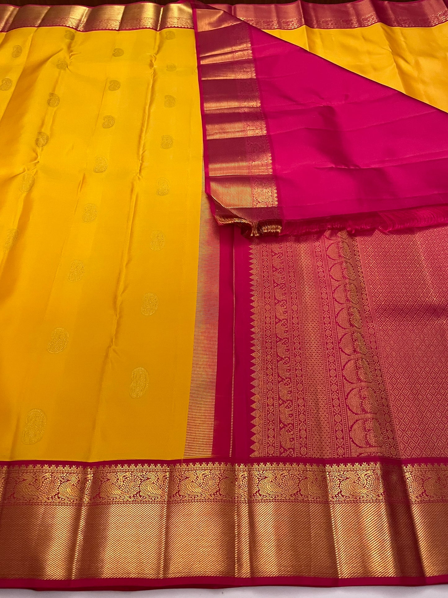 Kanchivaram Silk SBE207L1-9 By SRISHTA