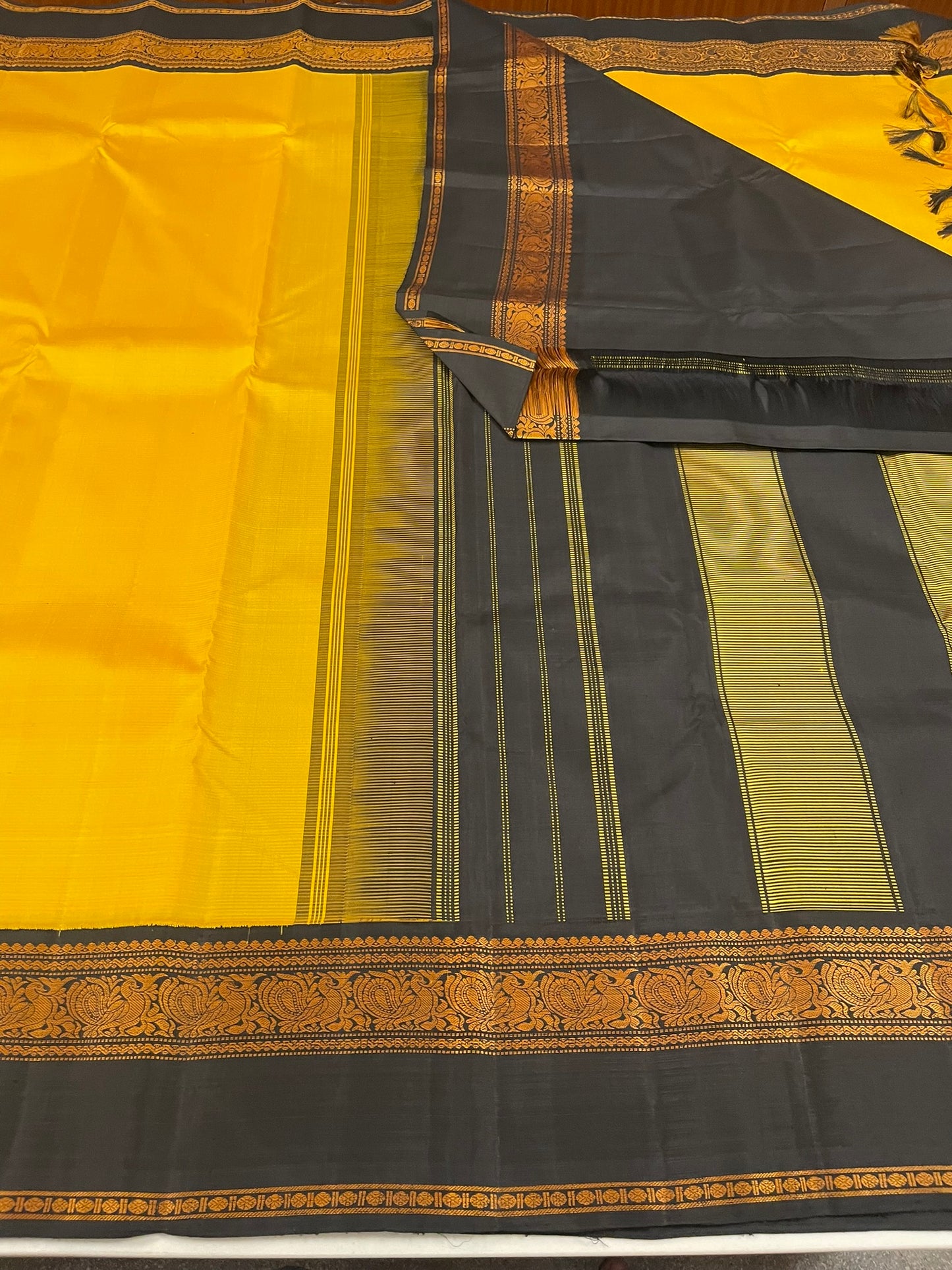 Kanchivaram Silk SBF64F2-1 By SRISHTA