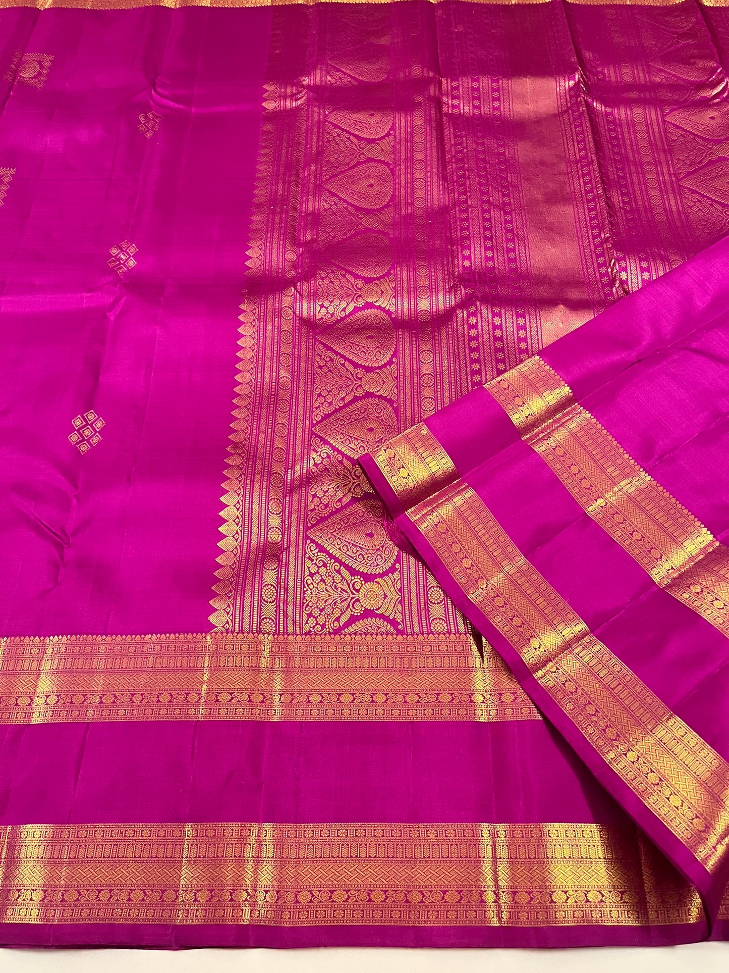 Kanchivaram Silk SBF91H2-19 By SRISHTA
