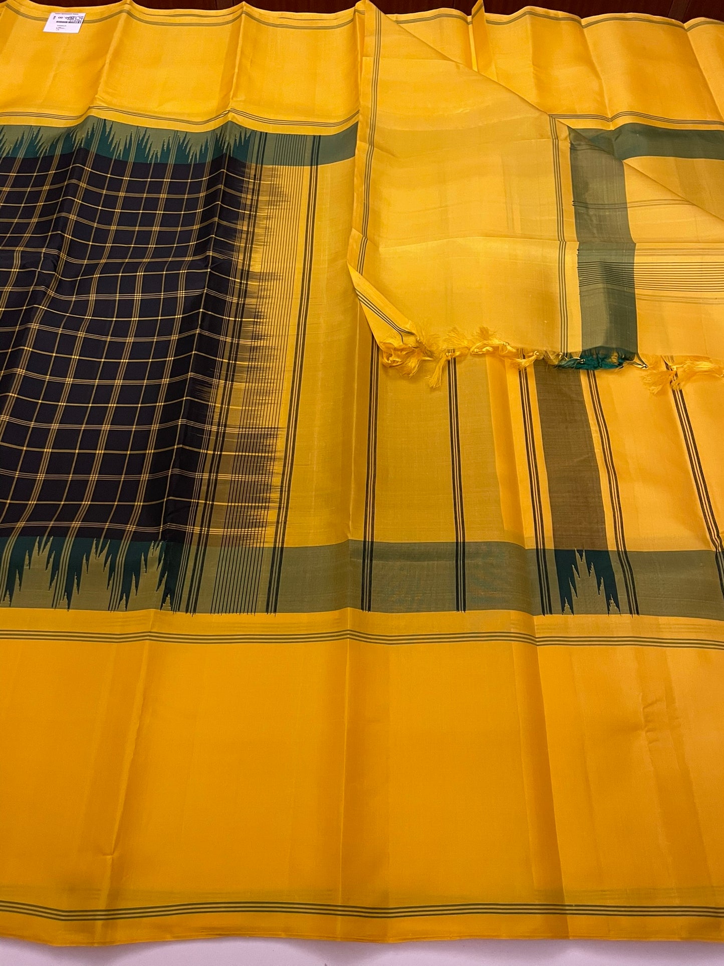 Kanchivaram Silk SBE215L1-3 By SRISHTA