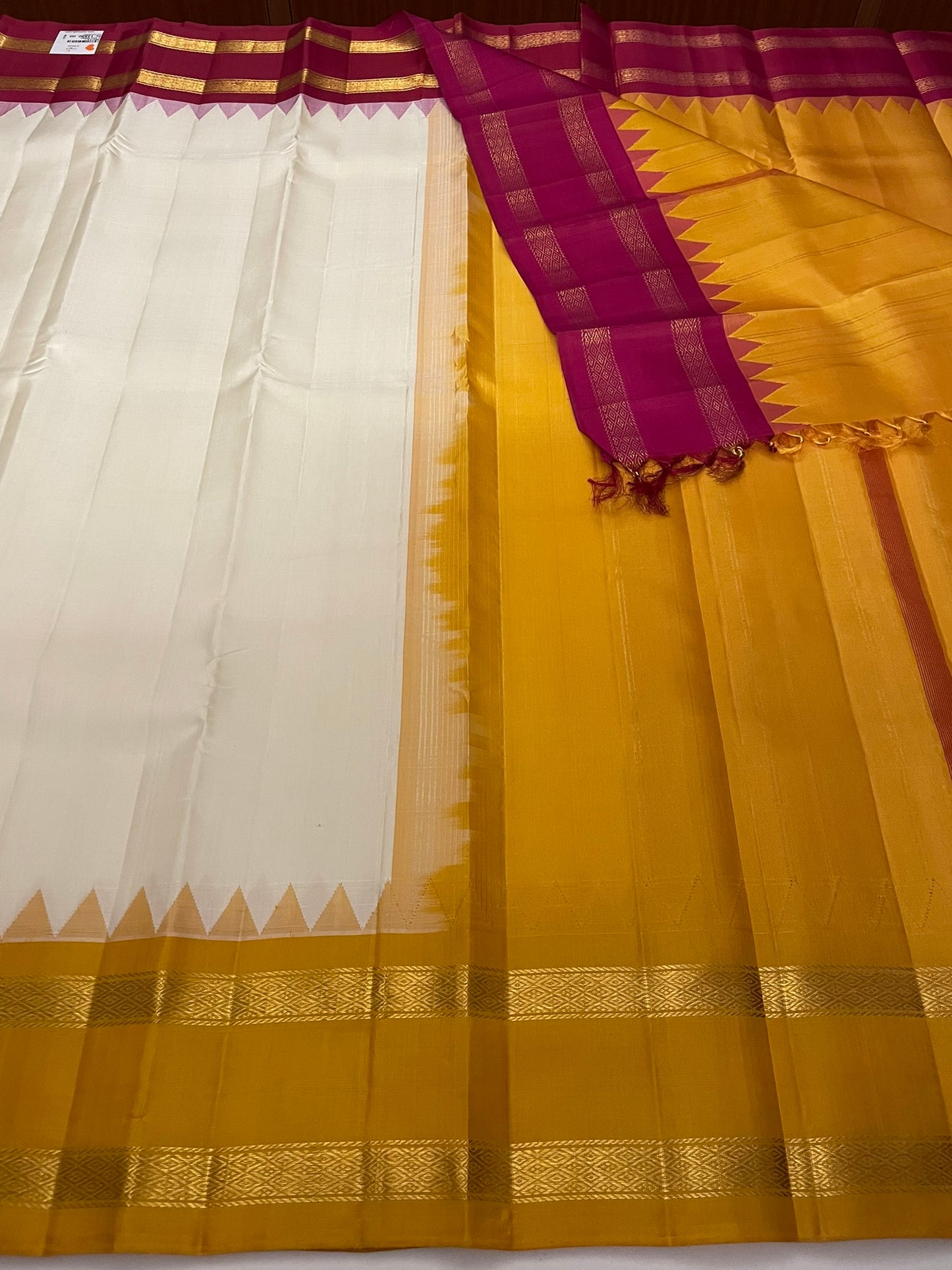 Kanchivaram Silk SBE217L6-1 By SRISHTA