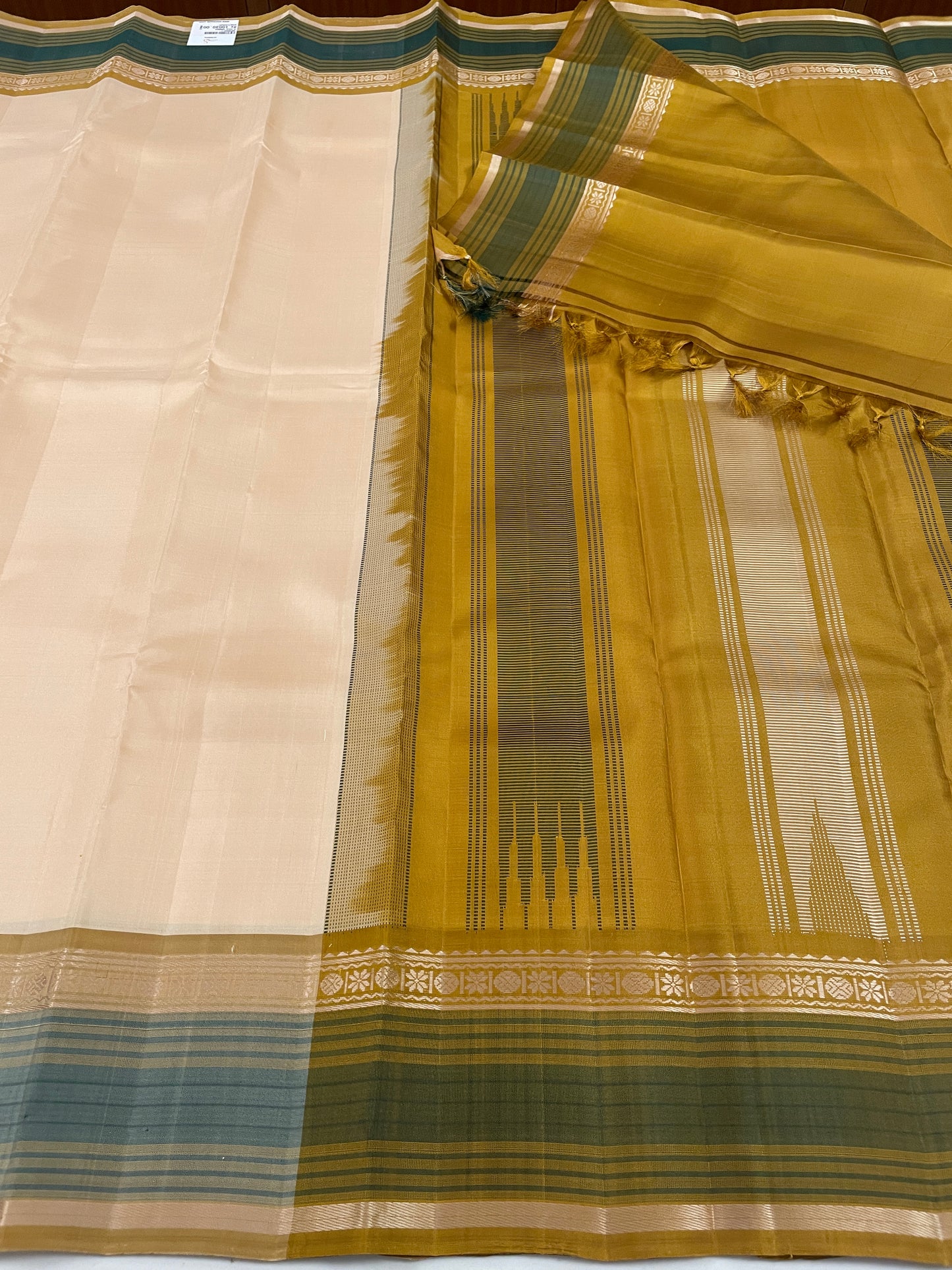 Kanchivaram Silk SBF68G2-1 By SRISHTA
