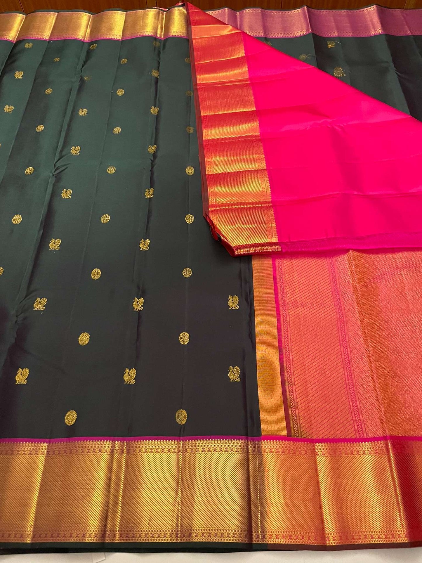 Kanchivaram Silk SBE218L12-2 By SRISHTA