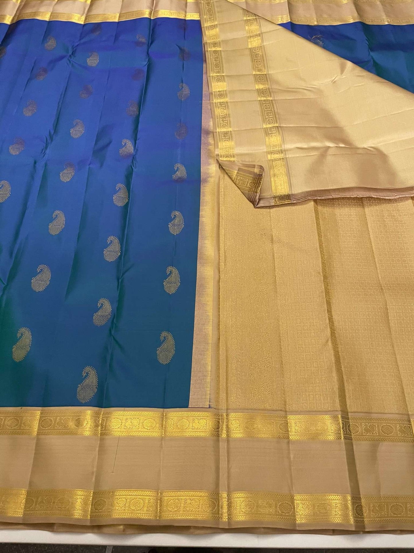 Kanchivaram Silk SBE218L8-1 By SRISHTA
