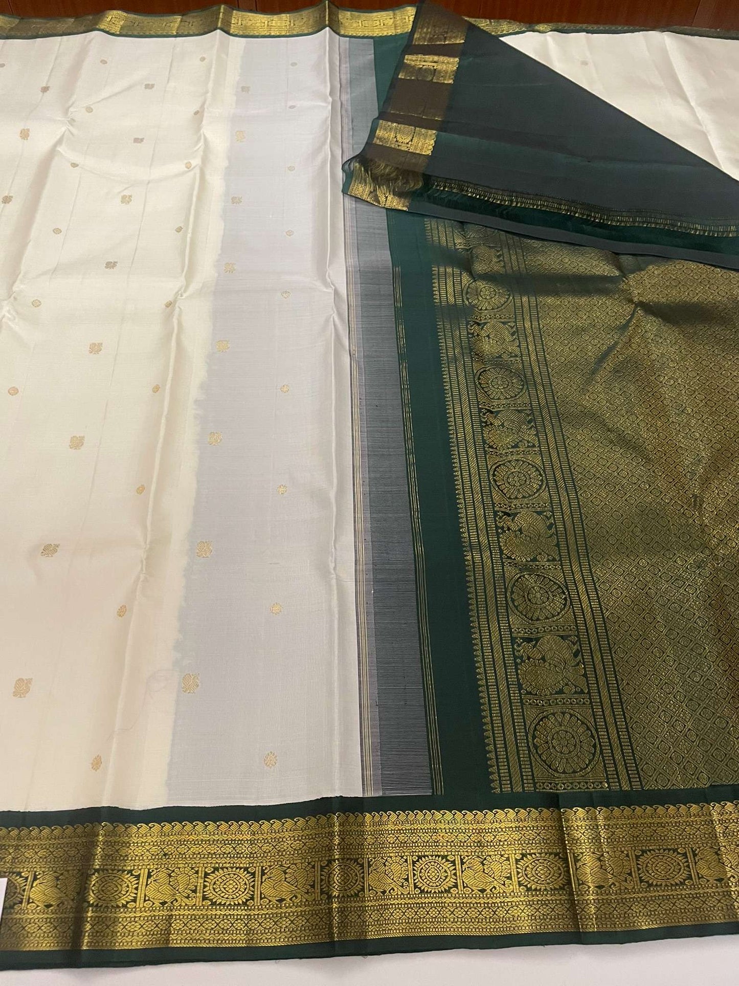 Kanchivaram Silk SBE107I10-1 By SRISHTA