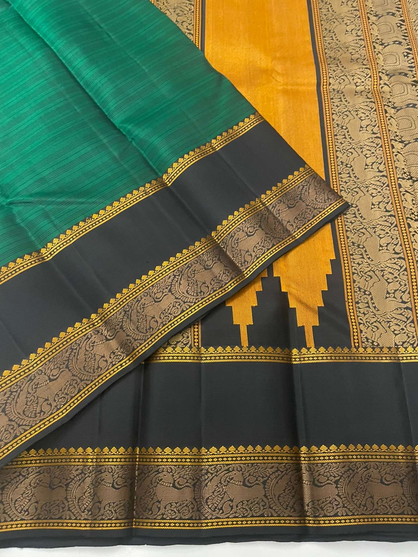 Kanchivaram Silk SBE109I6-1 By SRISHTA