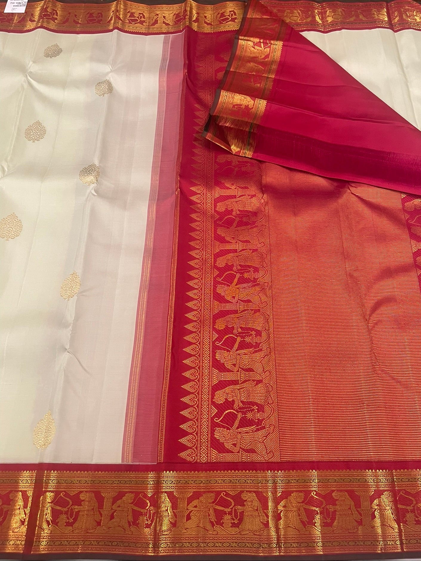 Kanchivaram Silk SBF2D3-1 By SRISHTA