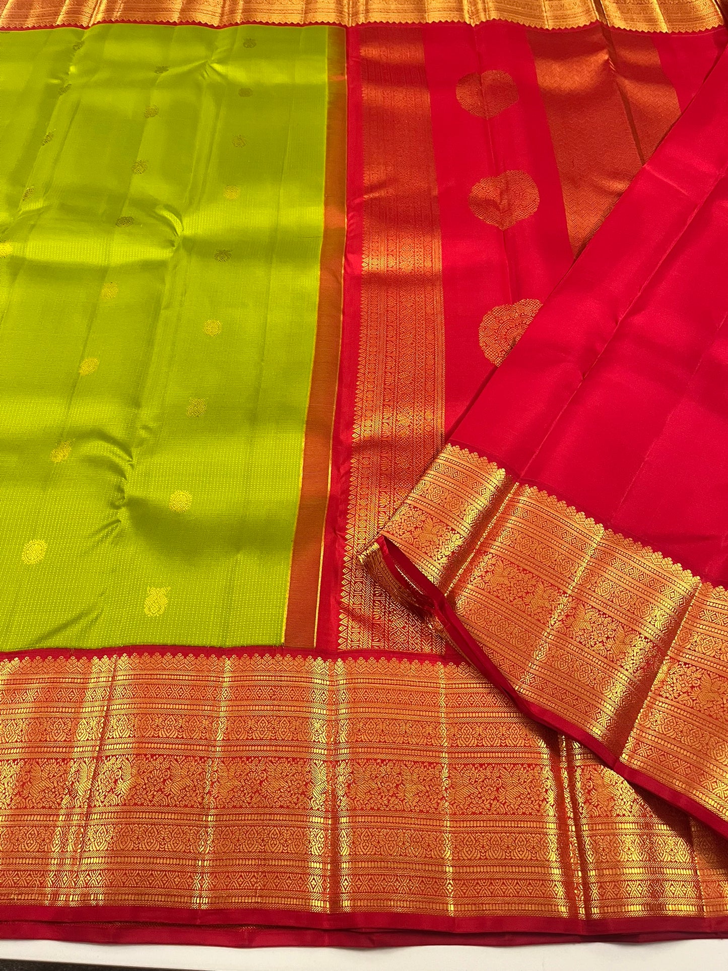 Kanchivaram Silk SBF98H22-2 By SRISHTA