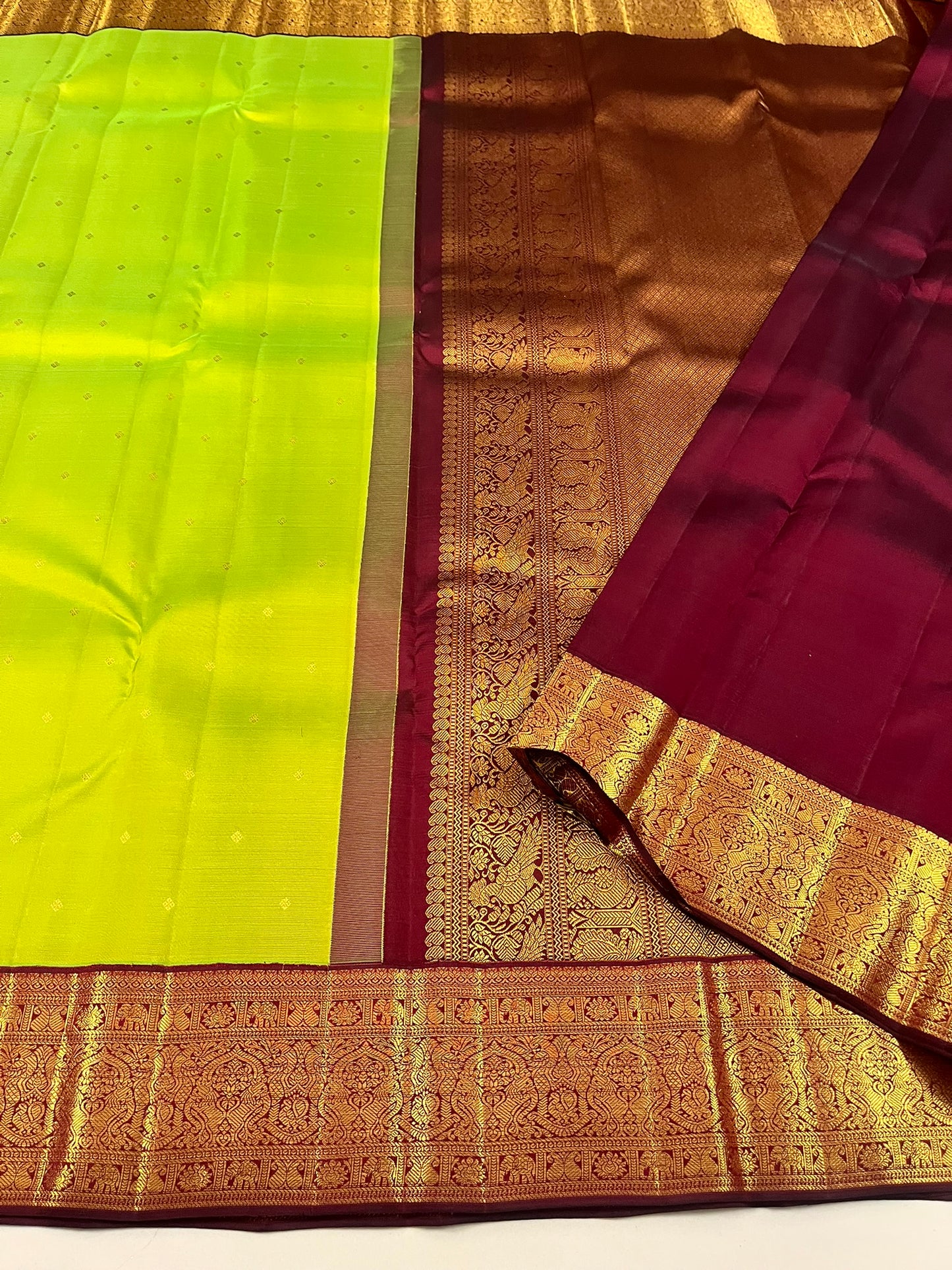 Kanchivaram Silk SBF98H4-5 By SRISHTA