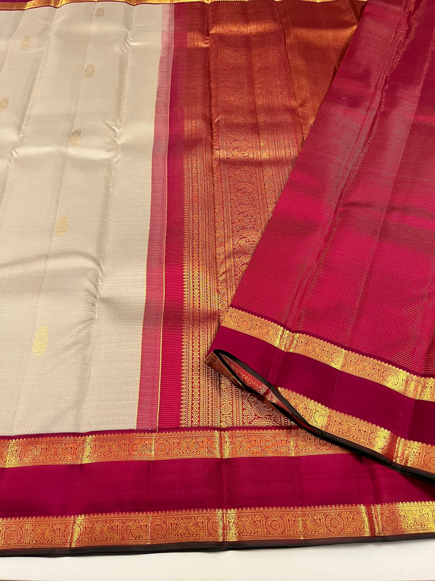 Kanchivaram Silk SBF98H6-3 By SRISHTA