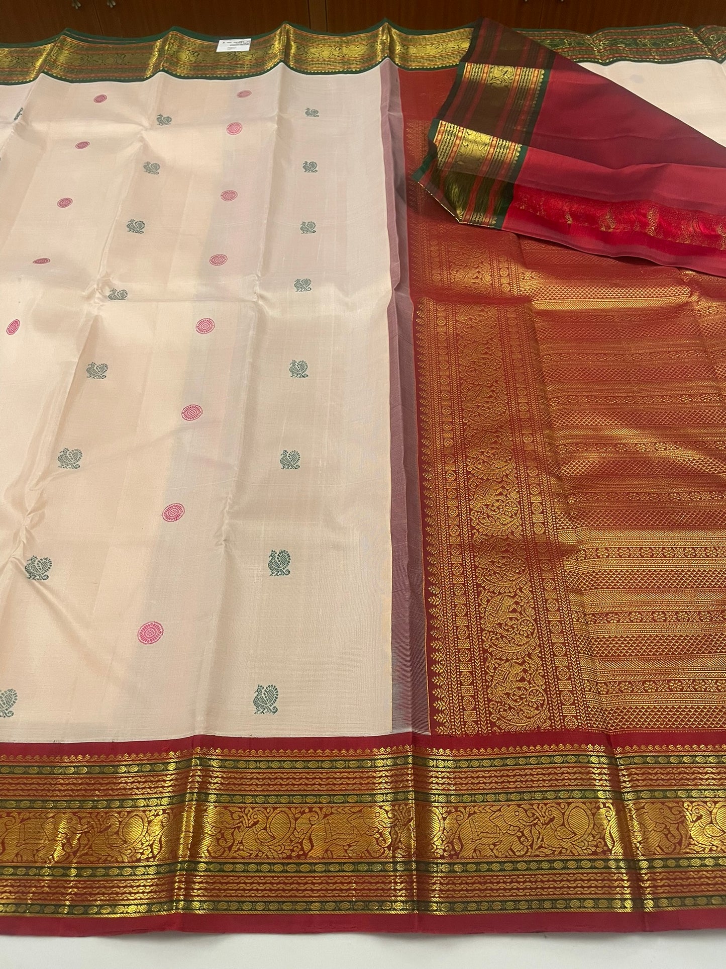 Kanchivaram Silk SBF9D3-1 By SRISHTA
