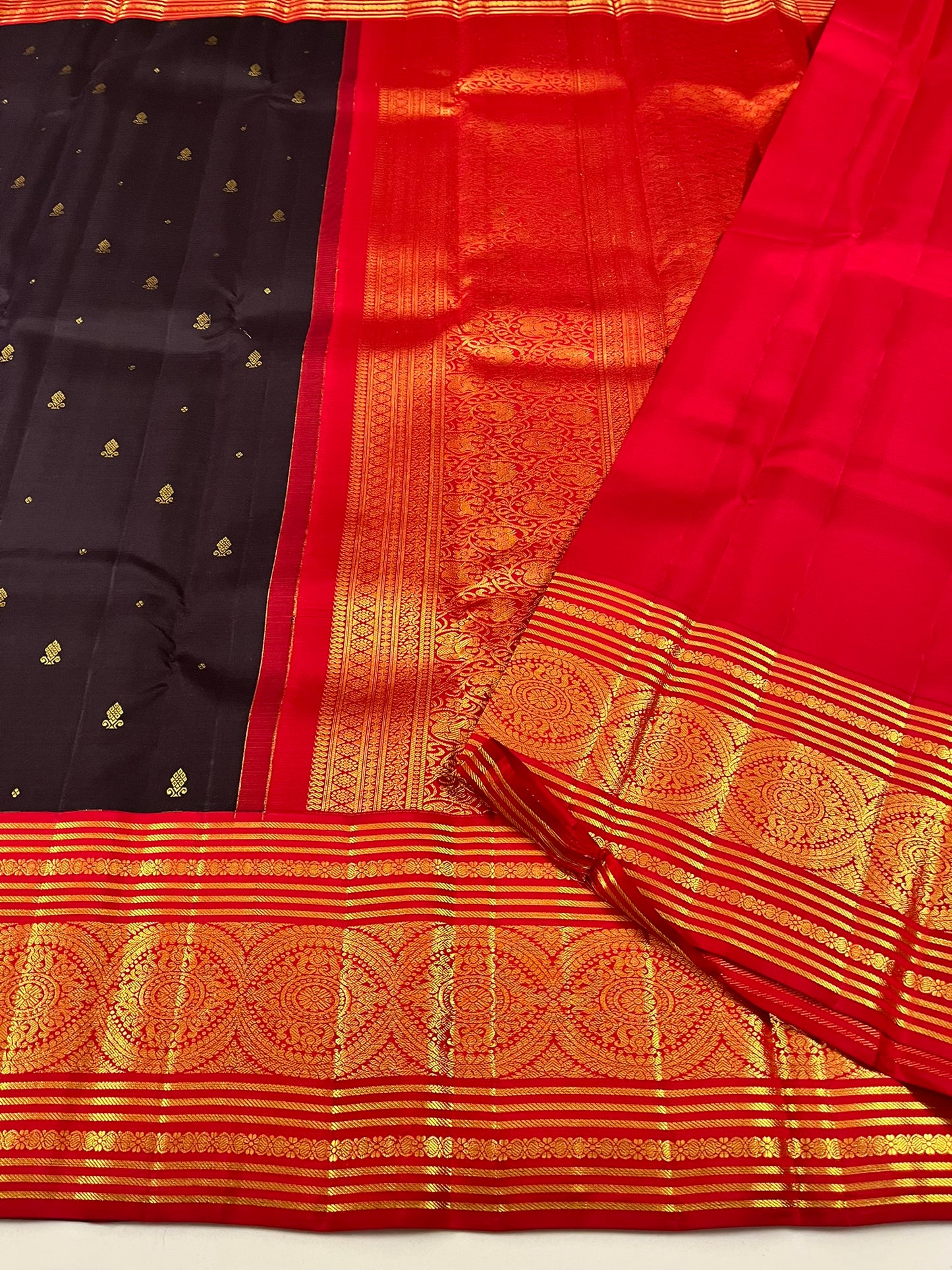 Kanchivaram Silk SBF98H15-5 By SRISHTA