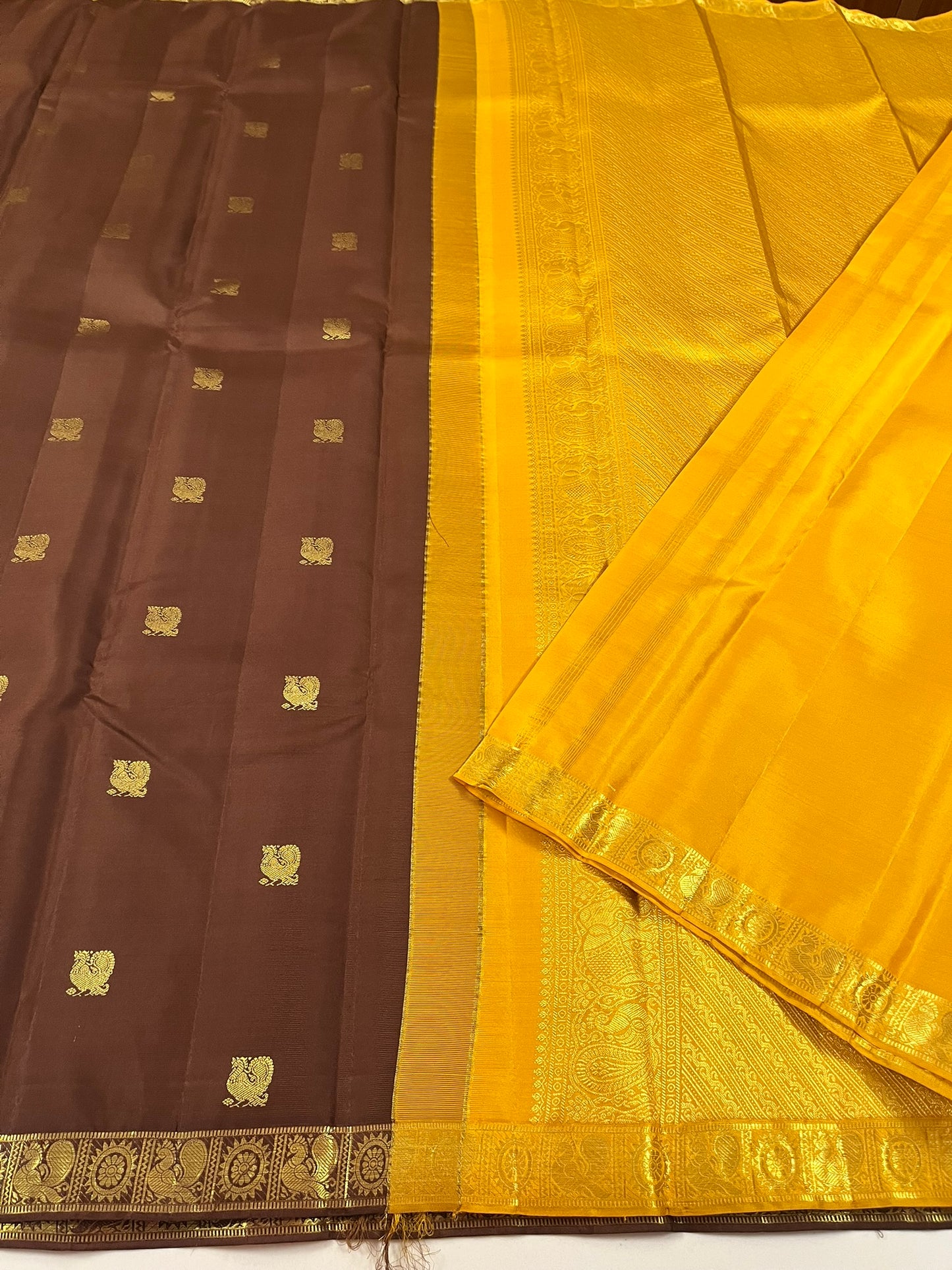 Kanchivaram Silk SBF90H25-1 By SRISHTA
