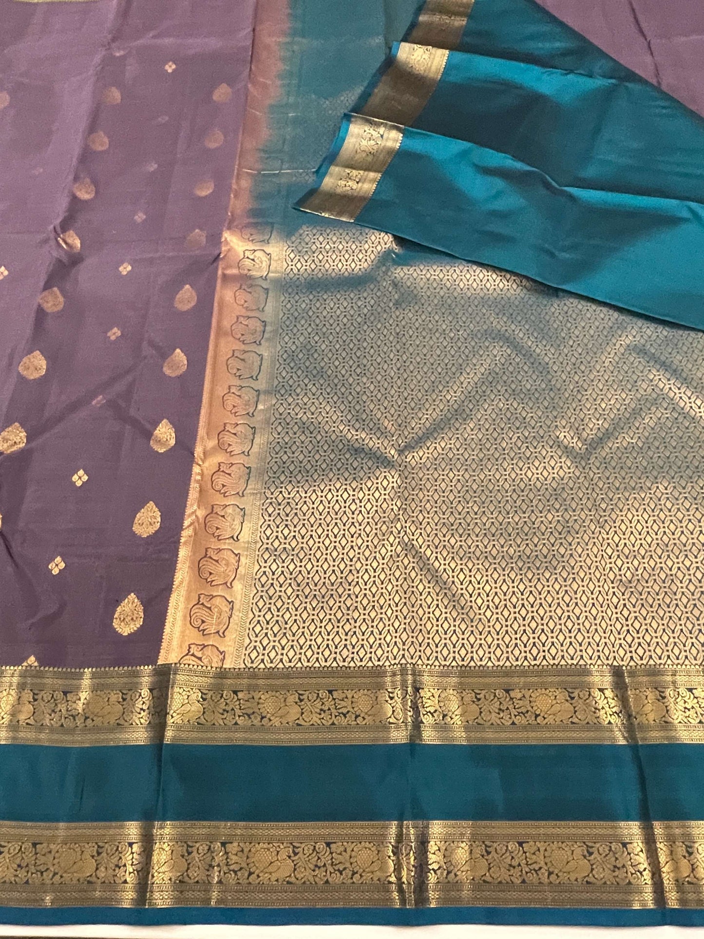 Kanchivaram Silk SBF76G3-5 By SRISHTA