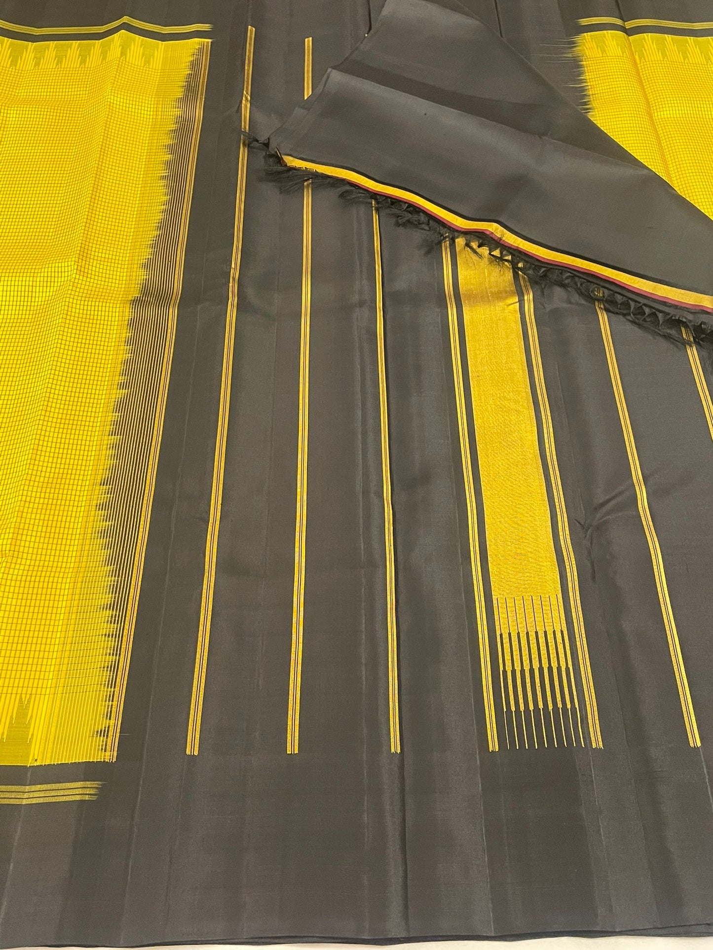 Kanchivaram Silk SBF11D6-6 By SRISHTA