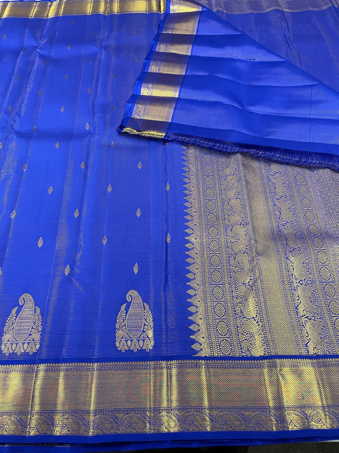 Kanchivaram Silk SBF75G6-8 By SRISHTA