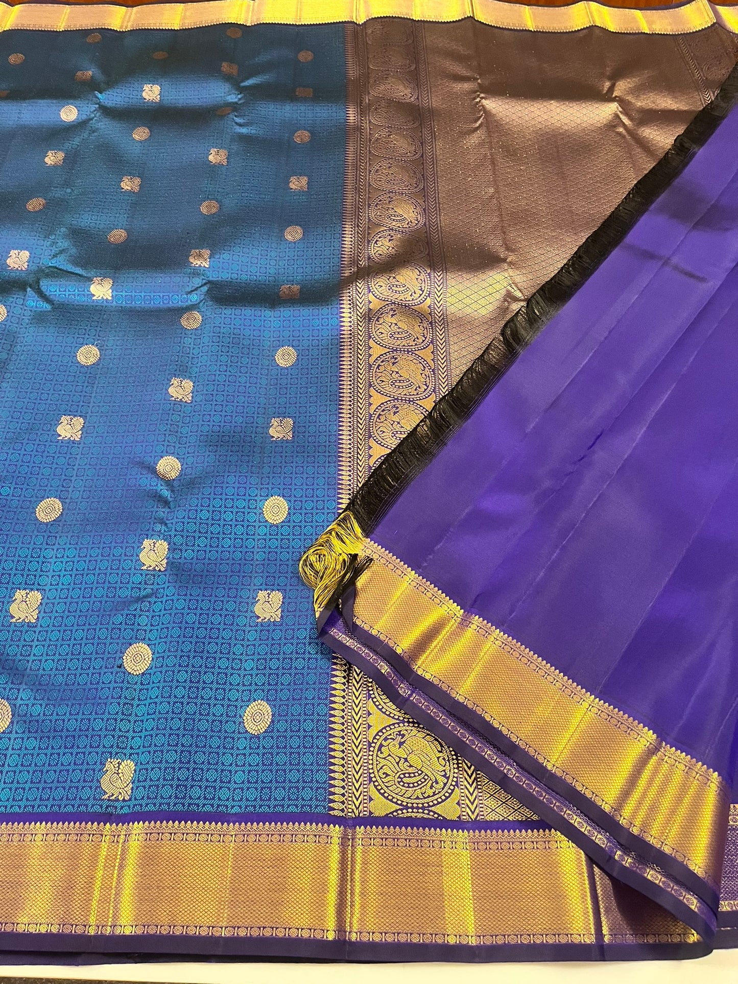 Kanchivaram Silk SBF104H9-3 By SRISHTA