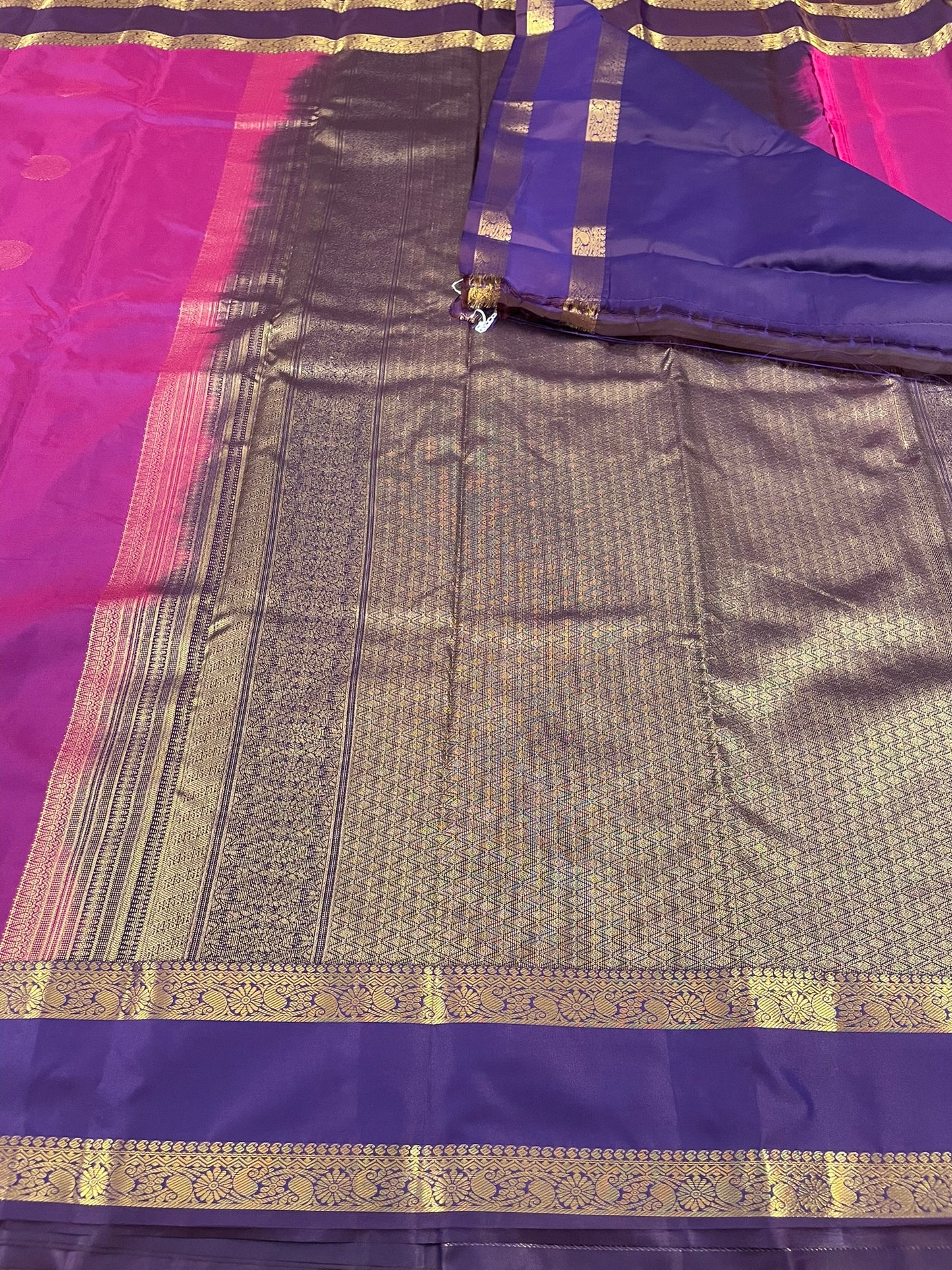 Gift Saree SBF6D1-39 By SRISHTA