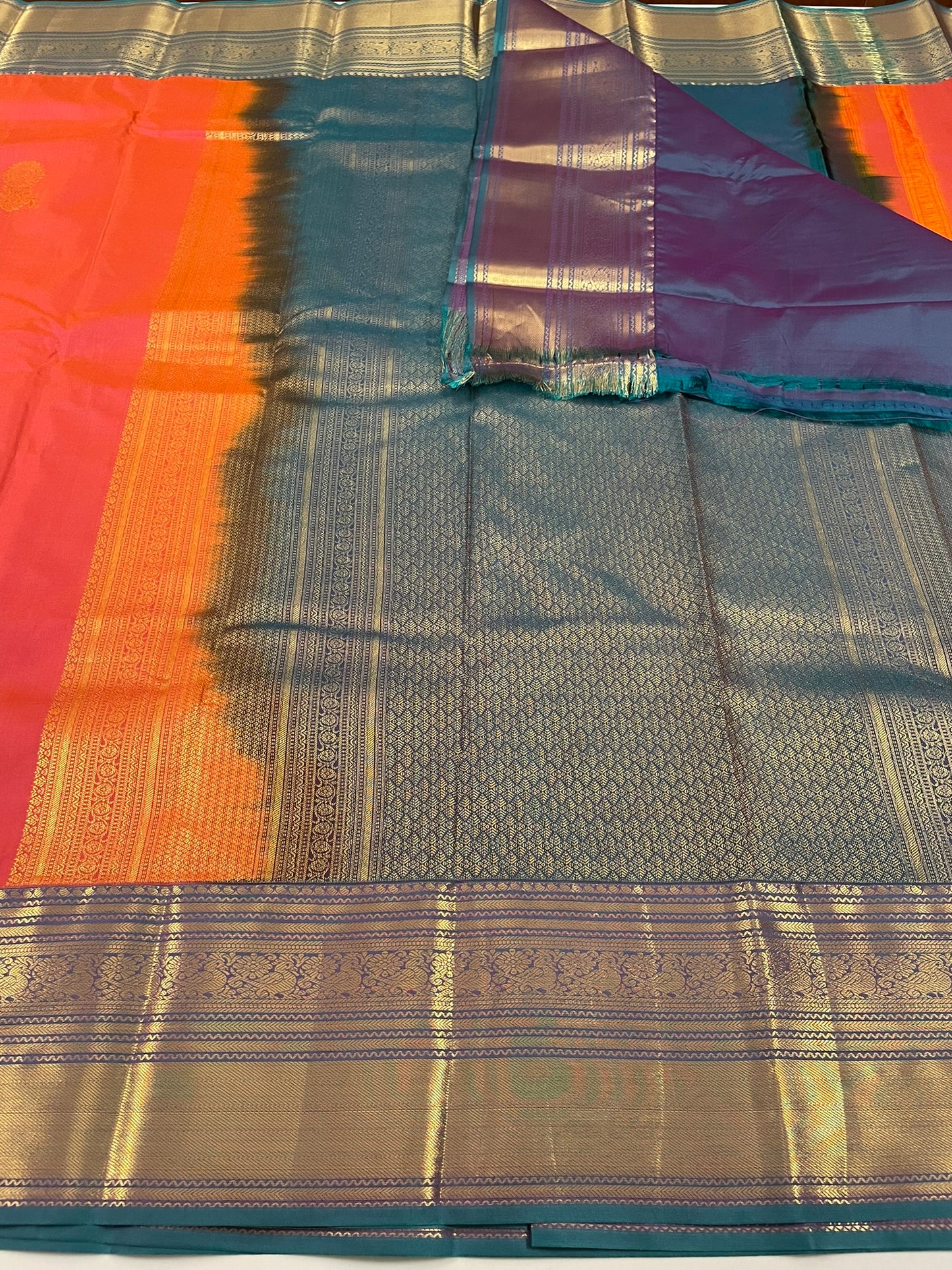 Gift Saree SBF6D1-38 By SRISHTA