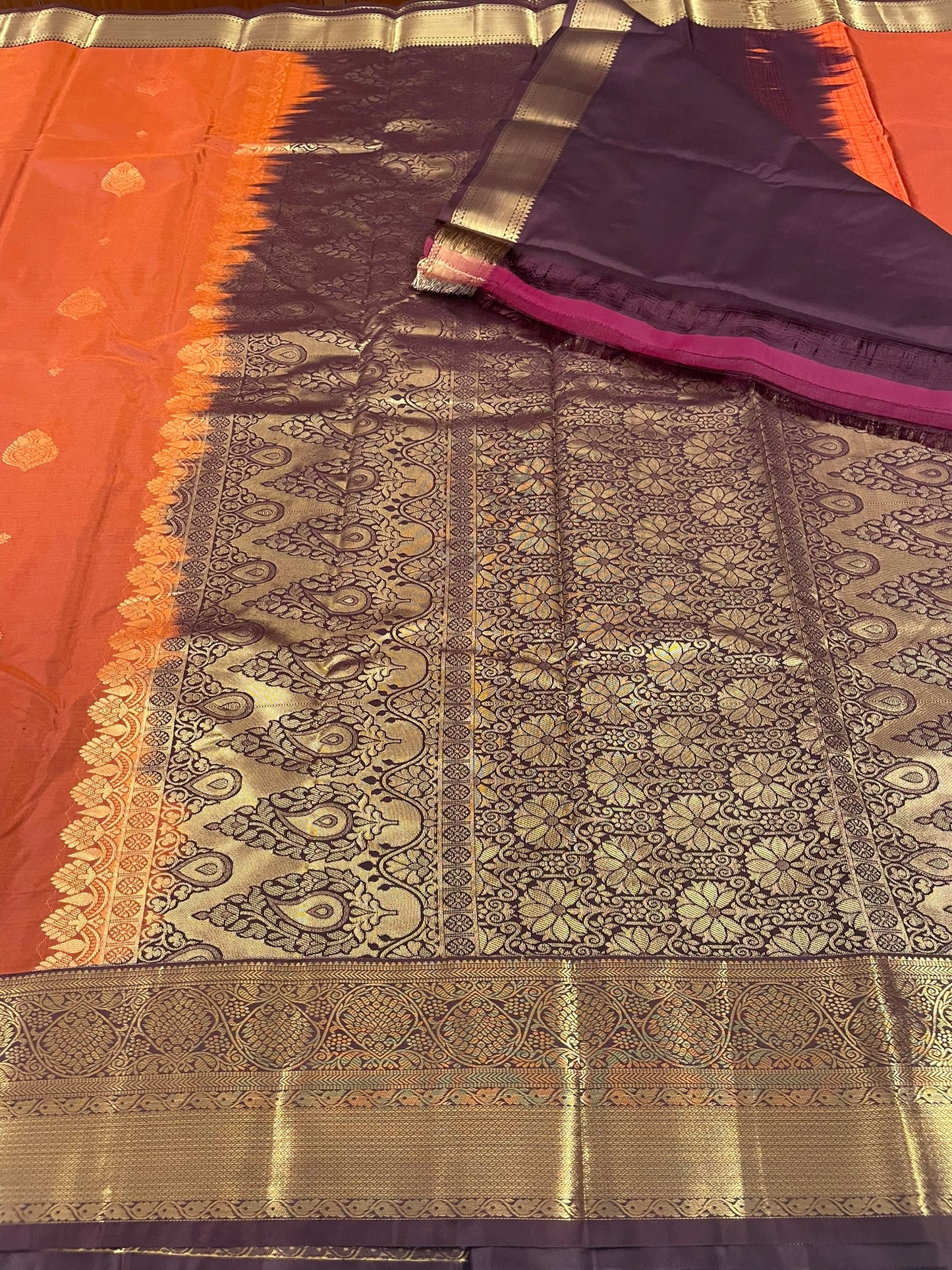 Gift Saree SBF6D1-20 By SRISHTA