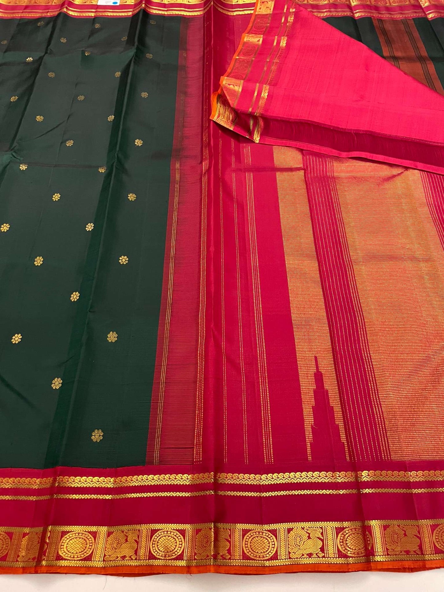 Kanchivaram Silk SBE115I6-1 By SRISHTA