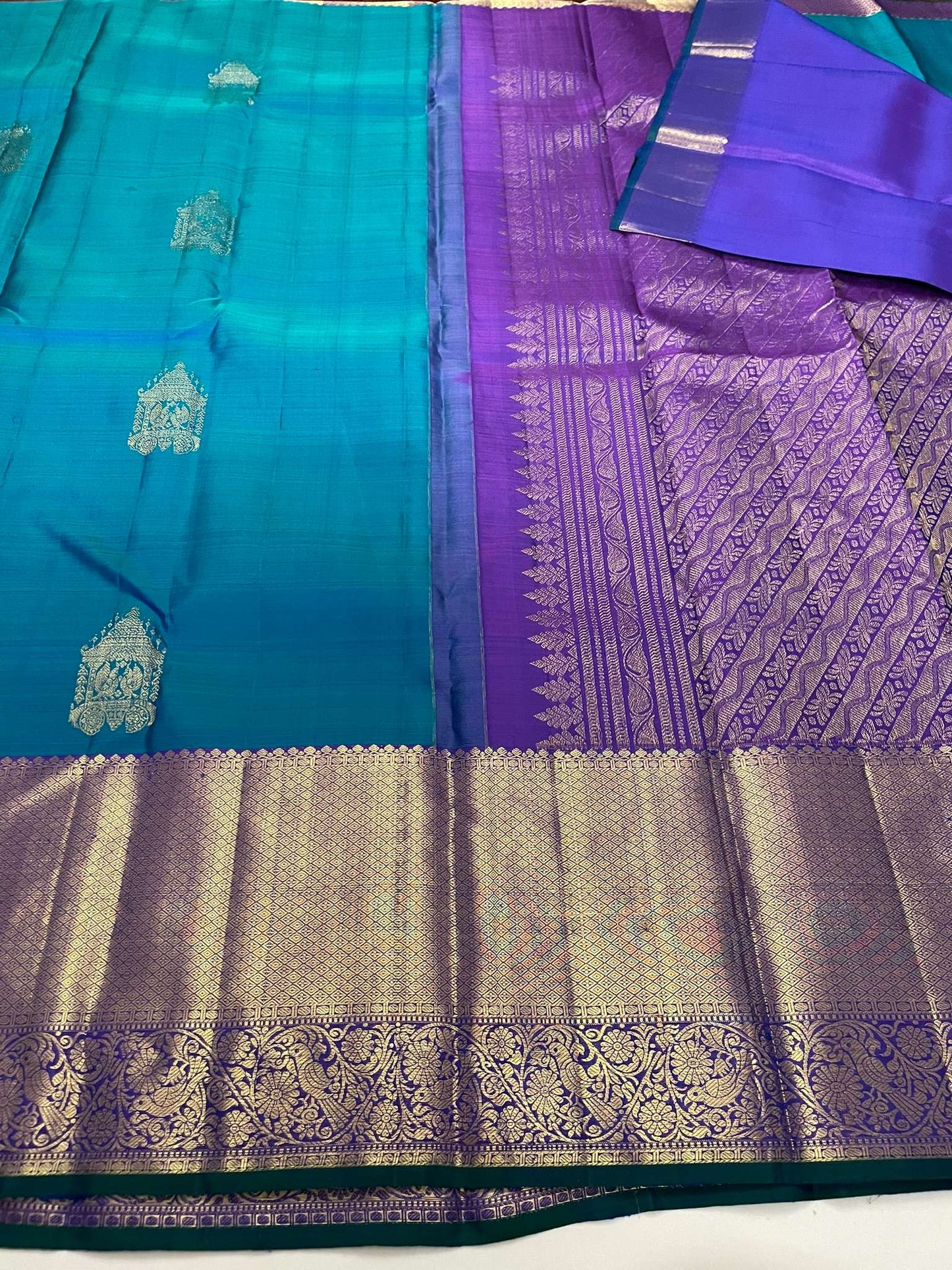 Kanchivaram Silk SBE113I5-1 By SRISHTA