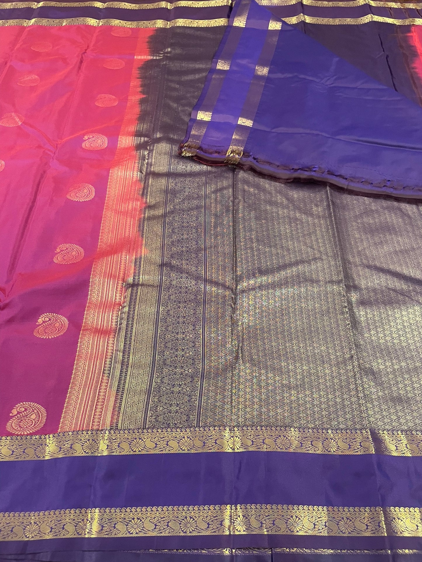 Gift Saree SBF6D1-29 By SRISHTA