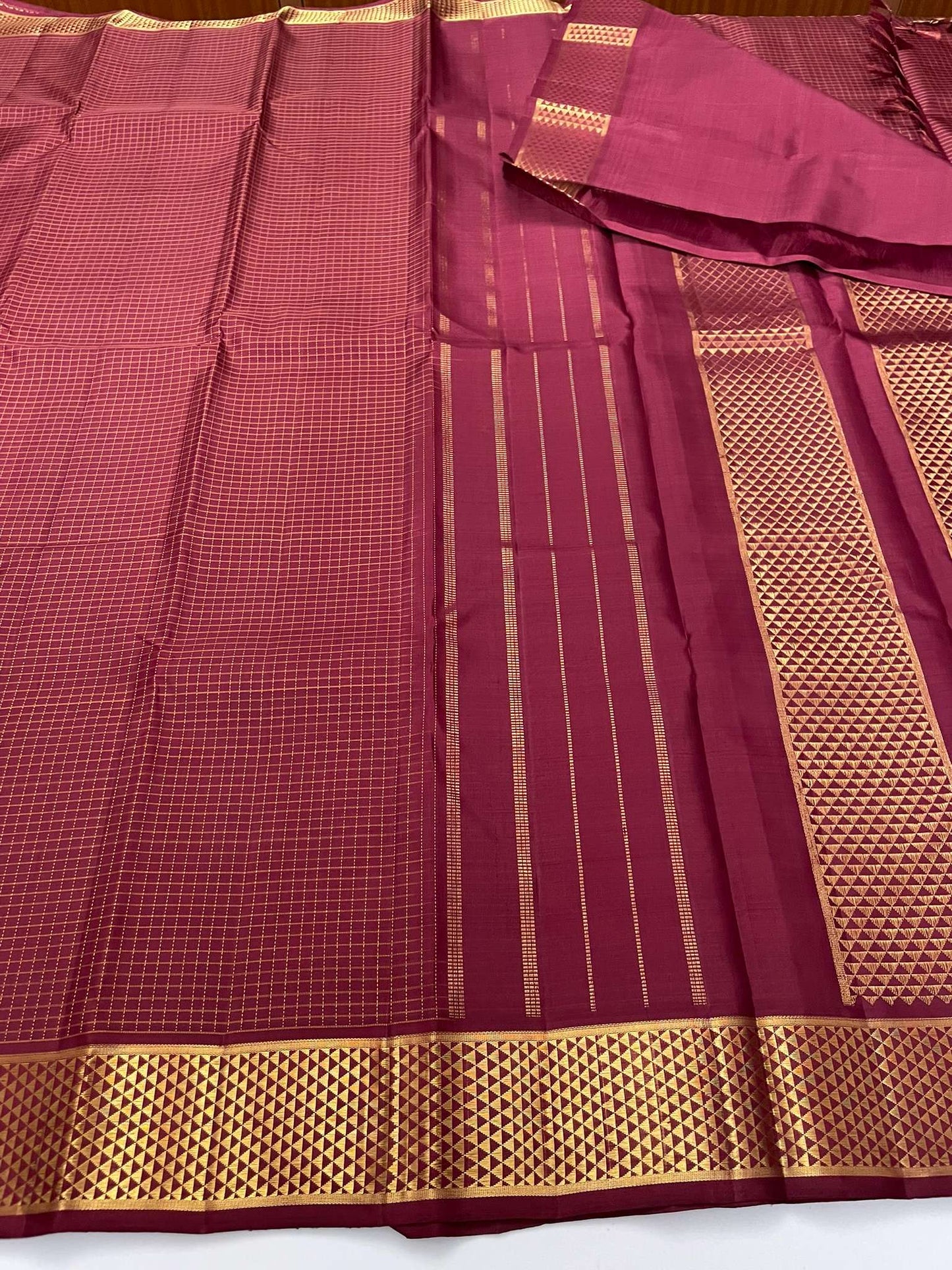 Kanchivaram Silk SBE115I1-1 By SRISHTA