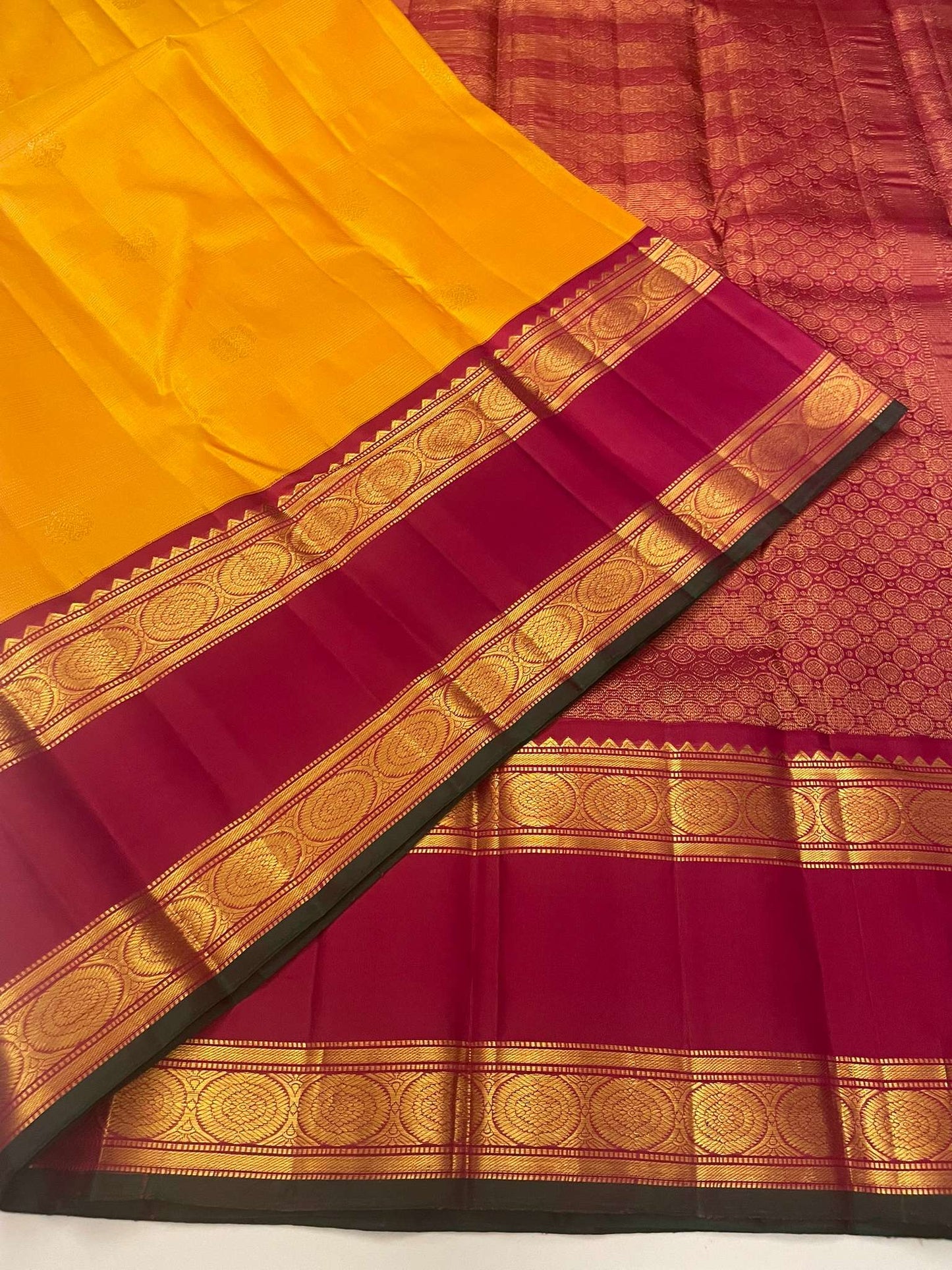Kanchivaram Silk SBE116I2-1 By SRISHTA