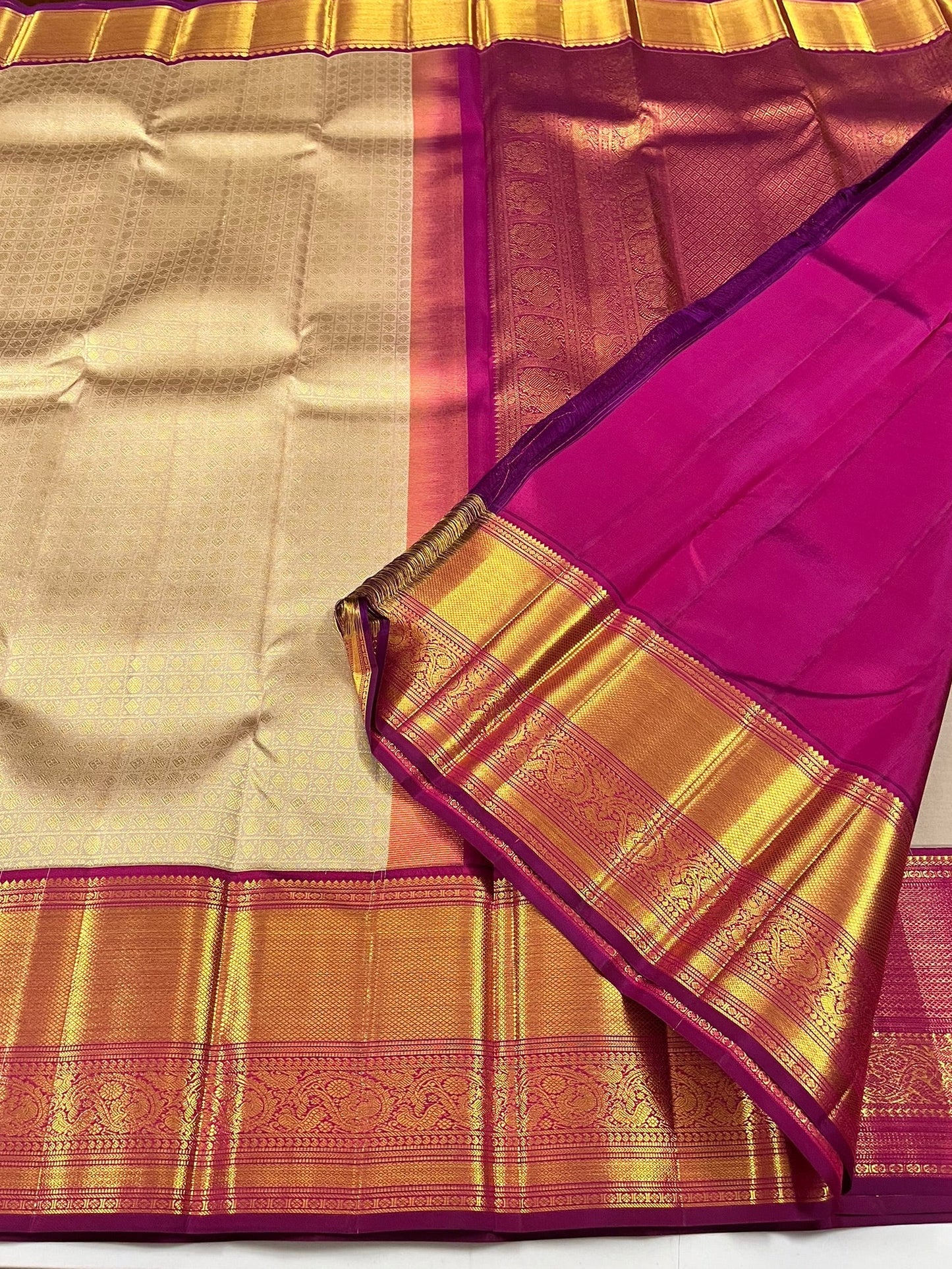 Kanchivaram Silk SBF104H5-1 By SRISHTA