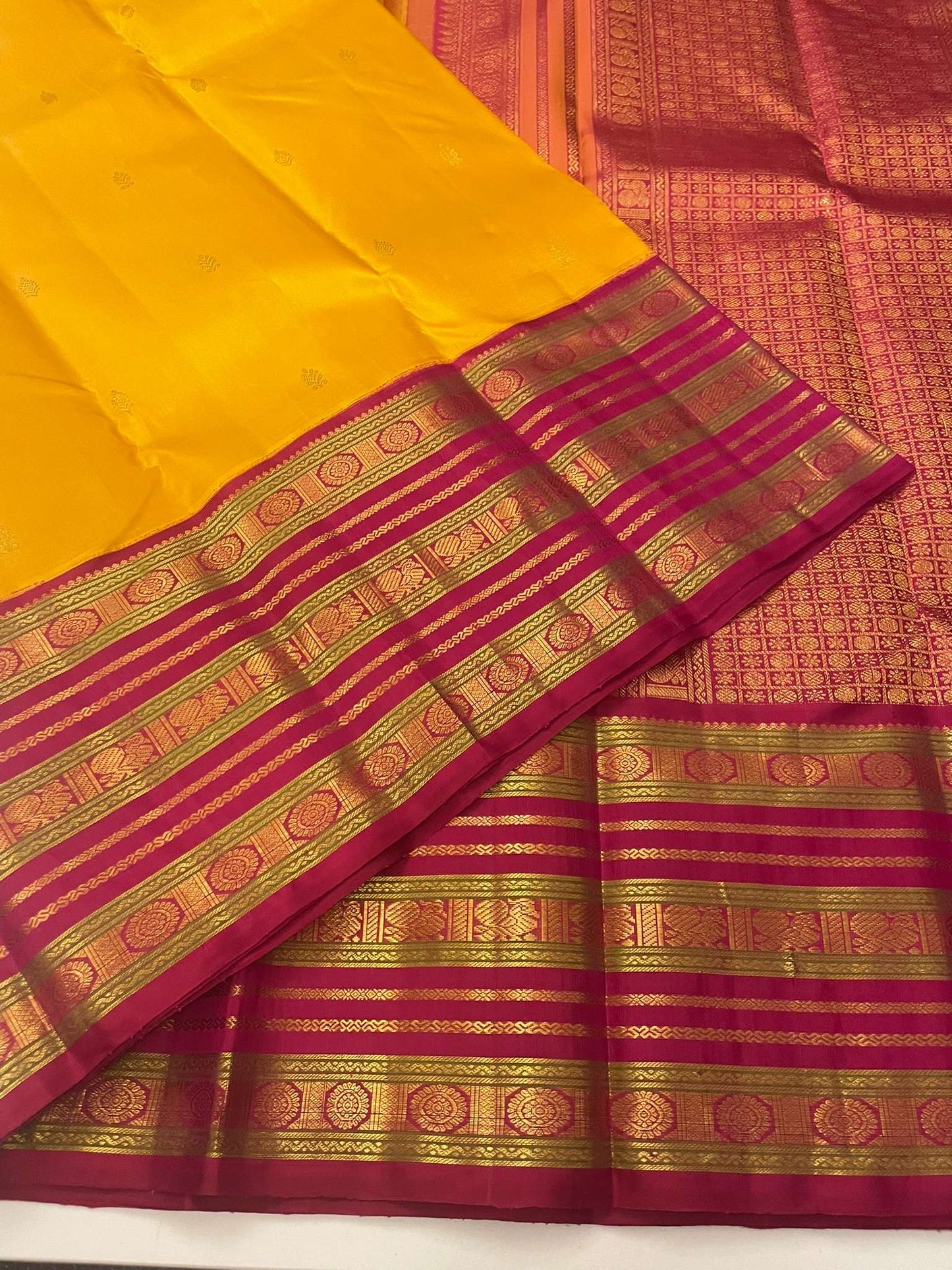 Kanchivaram Silk SBE115I12-1 By SRISHTA