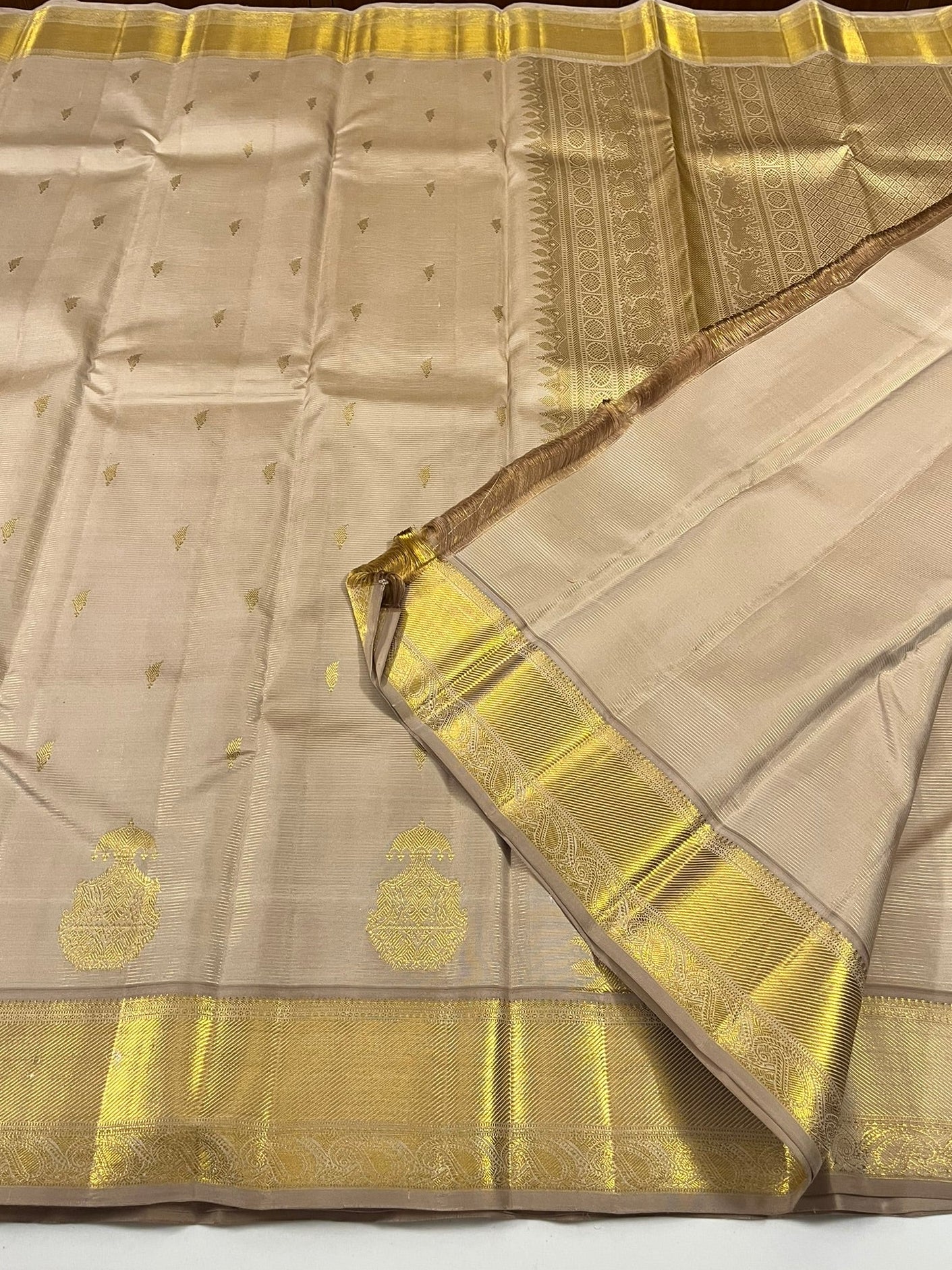 Kanchivaram Silk SBF104H9-5 By SRISHTA