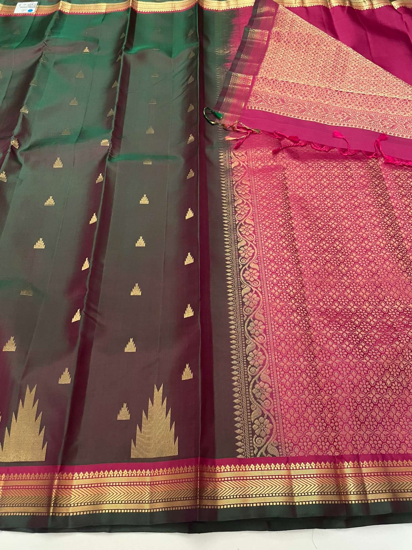 Kanchivaram Silk SBE119I24-1 By SRISHTA