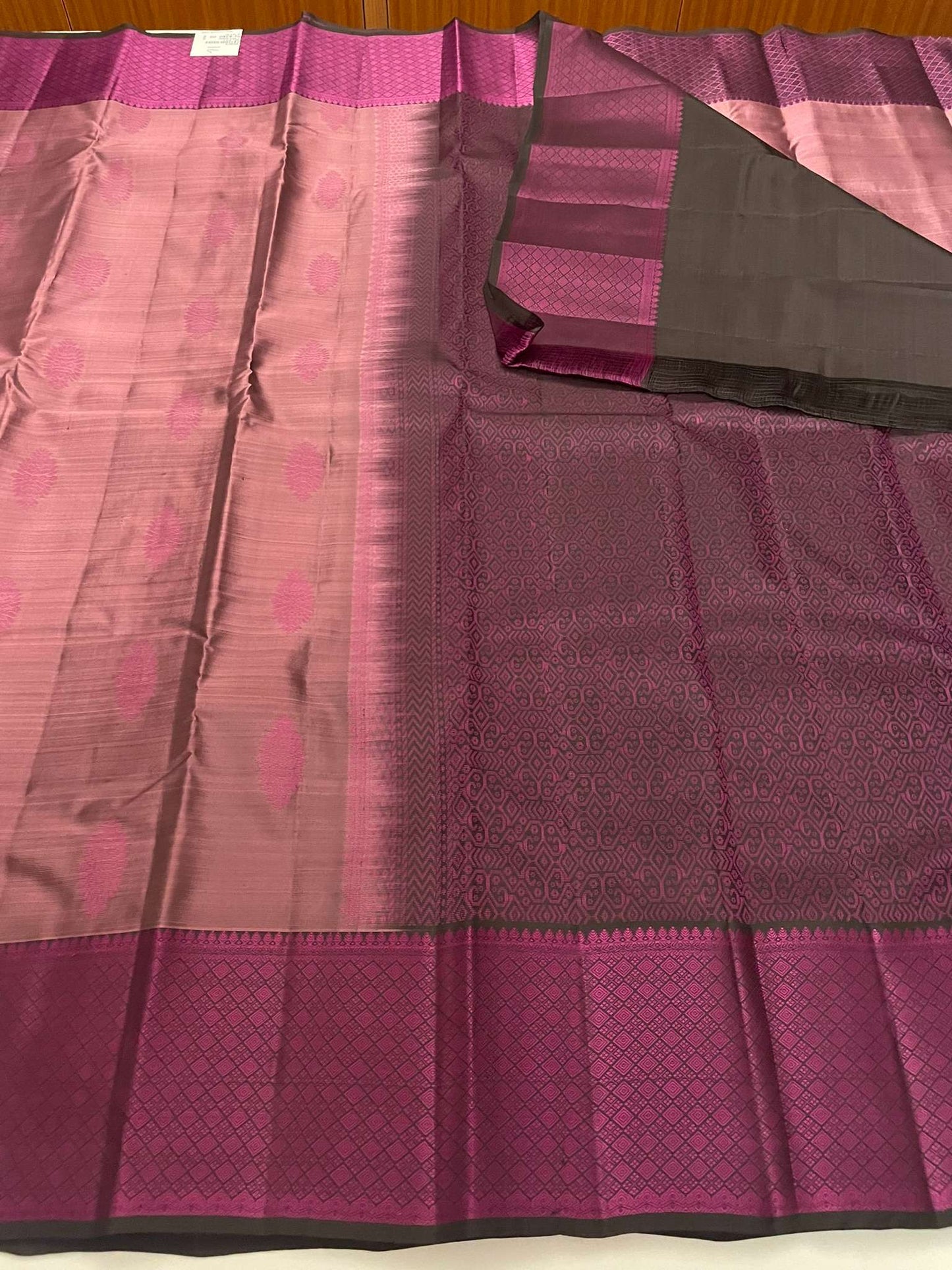 Kanchivaram Silk SBE119I2-1 By SRISHTA