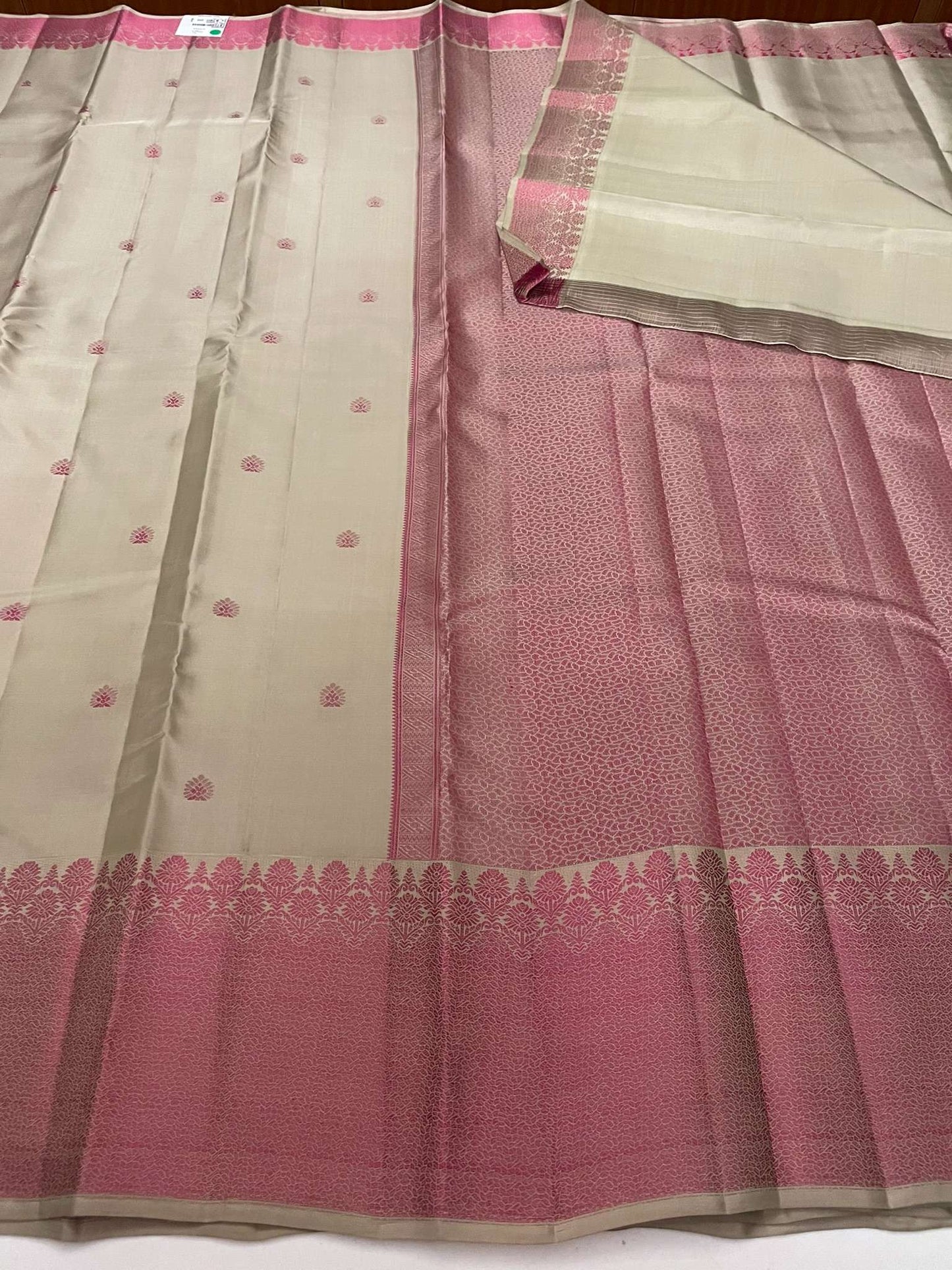 Kanchivaram Silk SBE119I7-1 By SRISHTA