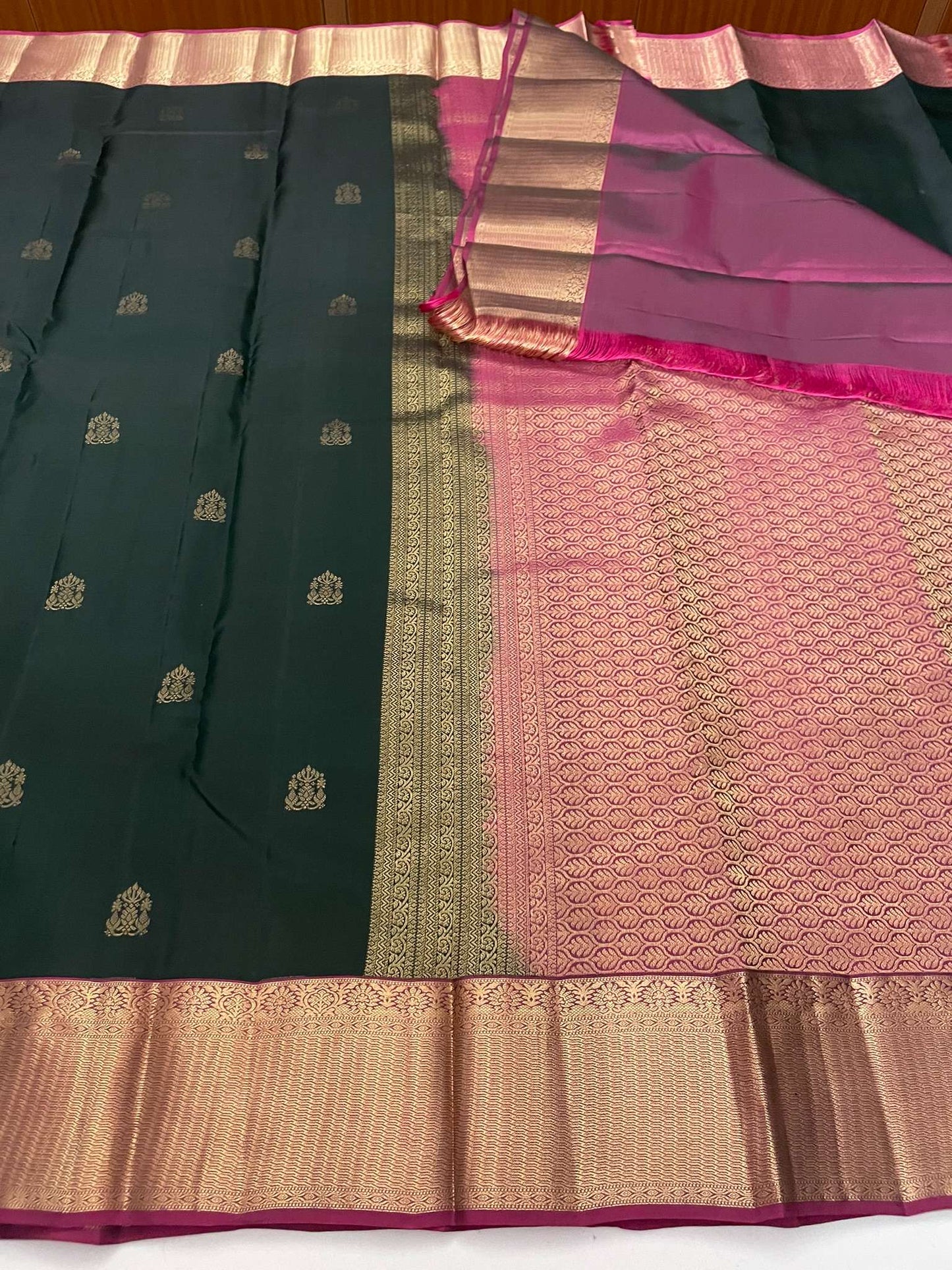Kanchivaram Silk SBE119I8-3 By SRISHTA