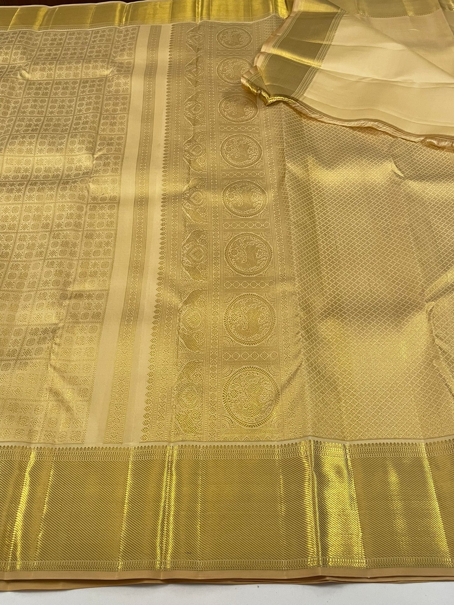 Kanchivaram Silk SBF18D5-6 By SRISHTA
