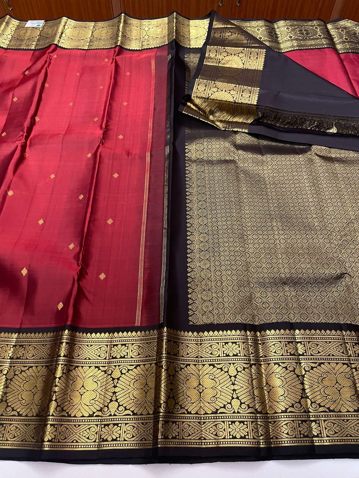 Kanchivaram Silk SBE125I2-1 By SRISHTA