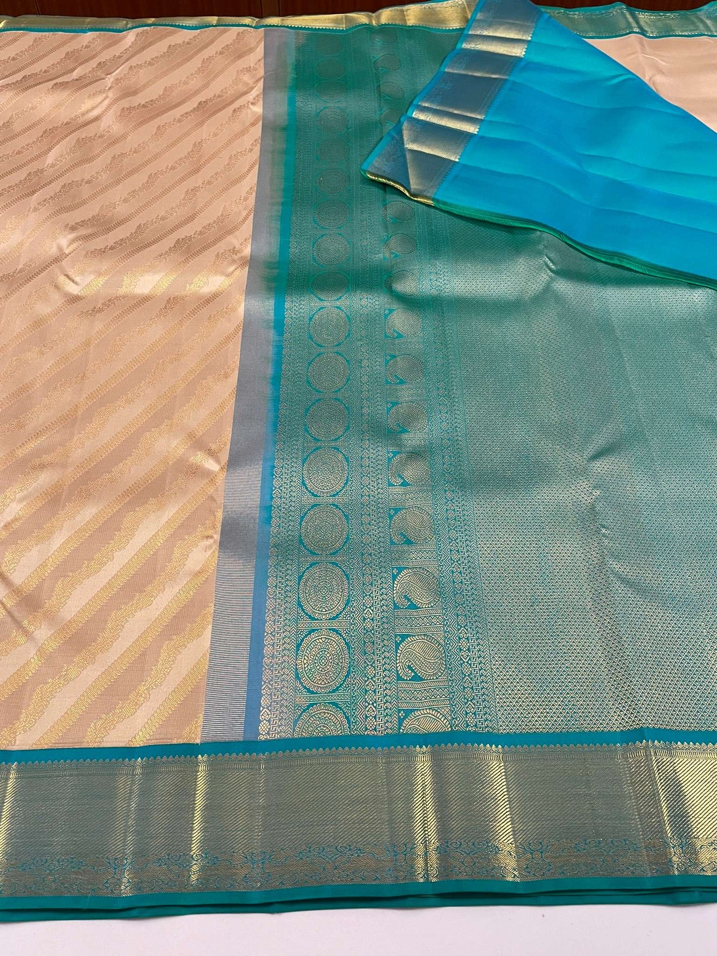 Kanchivaram Silk SBF18D4-4 By SRISHTA