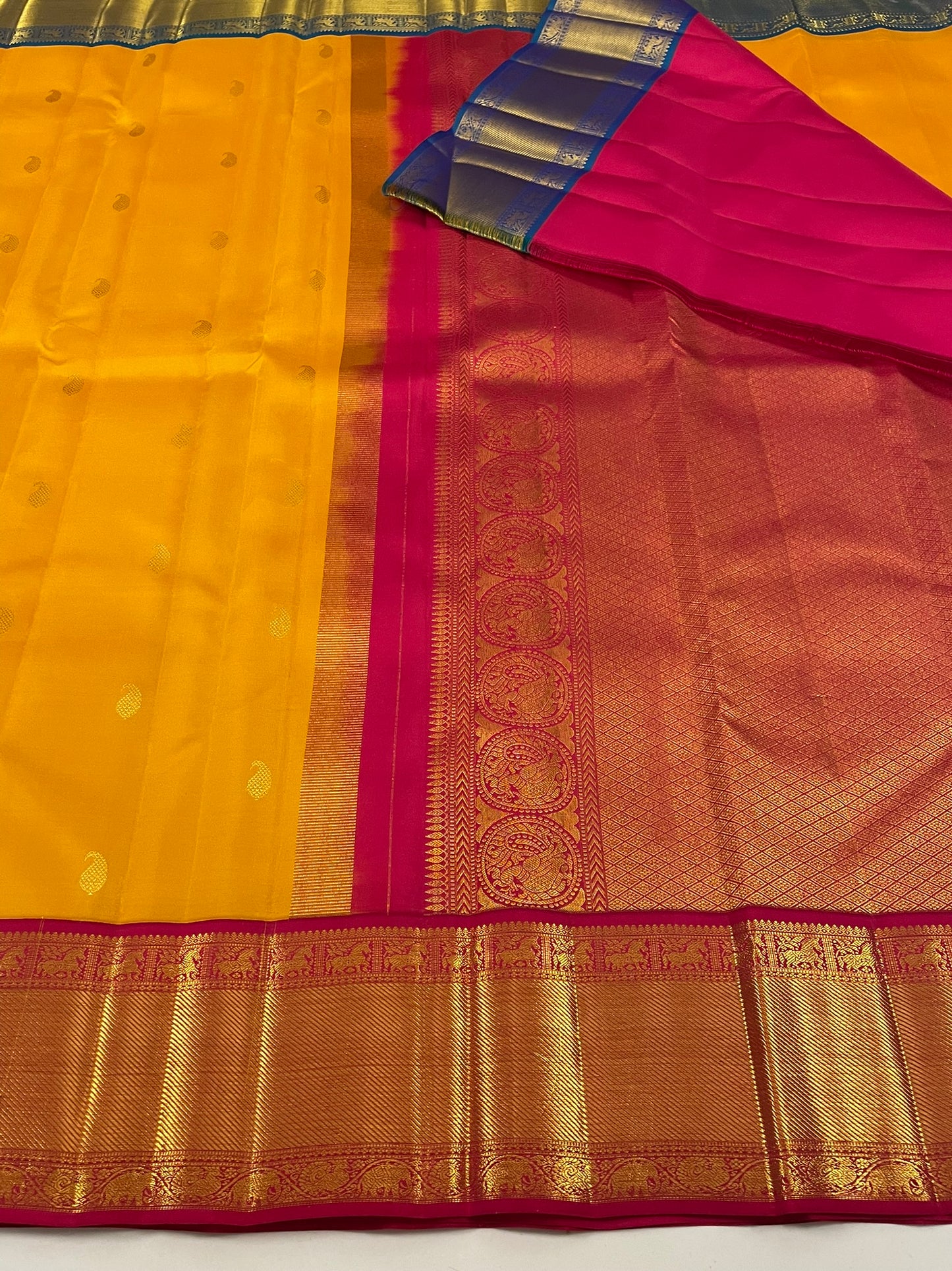 Kanchivaram Silk SBF18D2-10 By SRISHTA