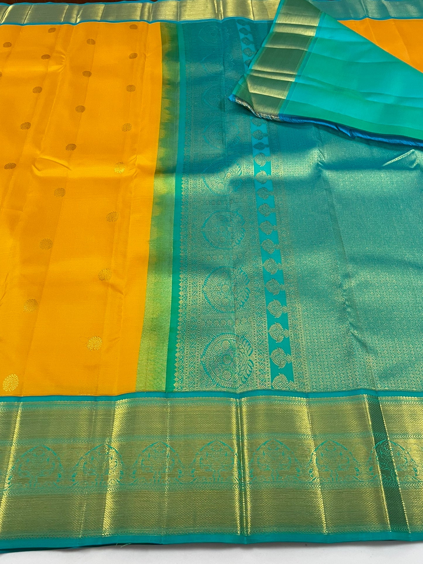 Kanchivaram Silk SBF18D3-15 By SRISHTA
