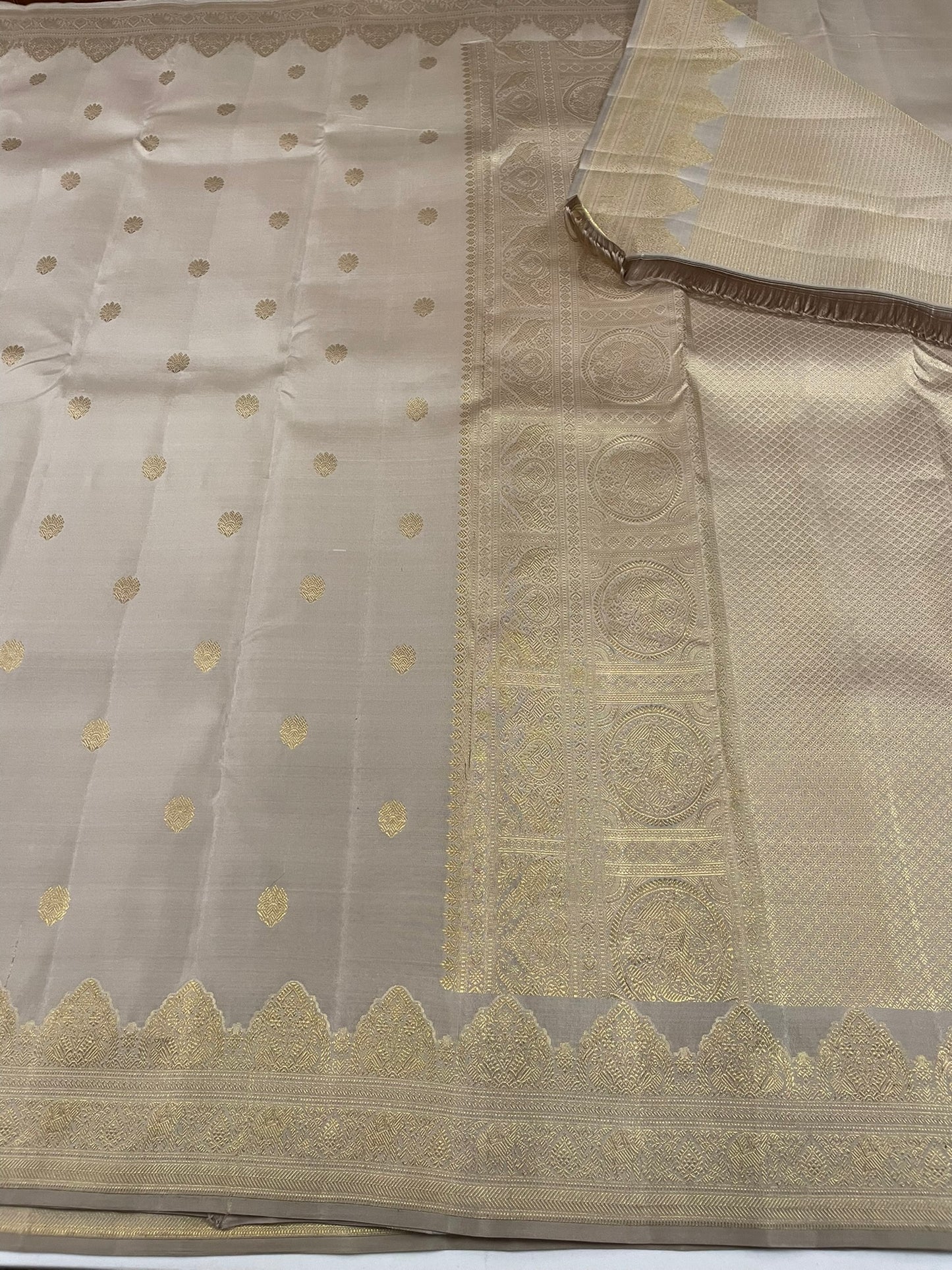 Kanchivaram Silk SBF18D6-26 By SRISHTA