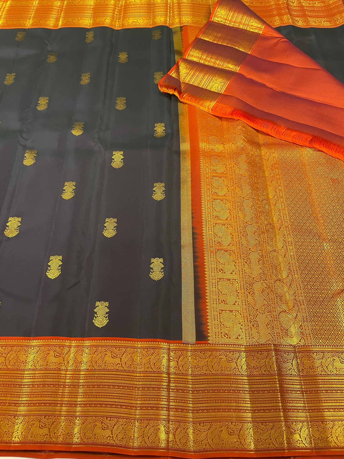Kanchivaram Silk SBF18D10-2 By SRISHTA