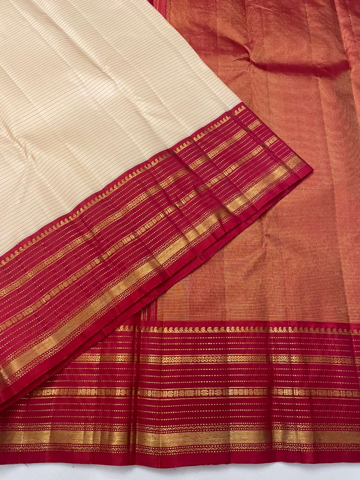 Kanchivaram Silk SBE126I7-1 By SRISHTA